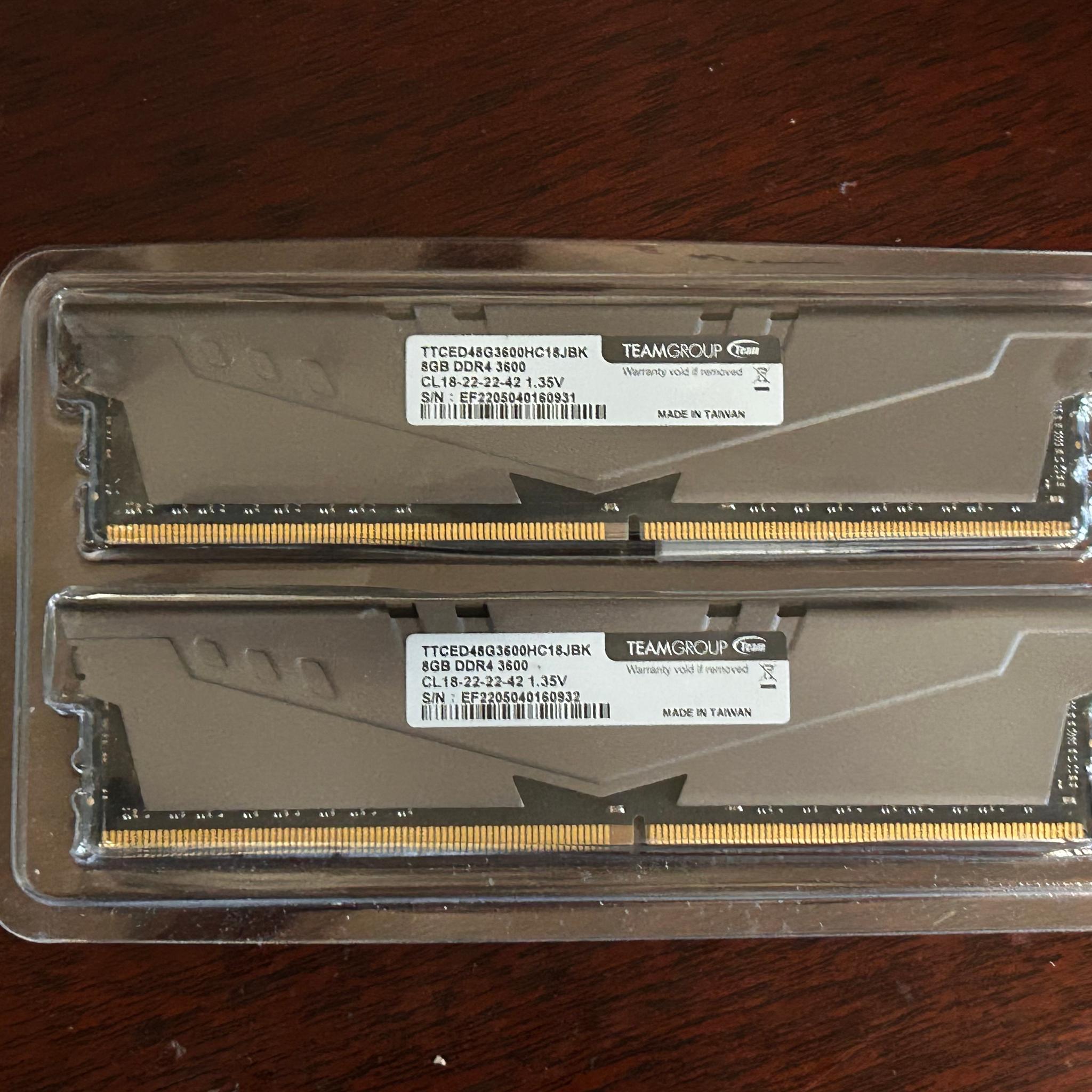 TEAMGROUP T-Create Expert overclocking RAM 10L DDR4 16GB Kit (2 x 8GB) 3600MHz