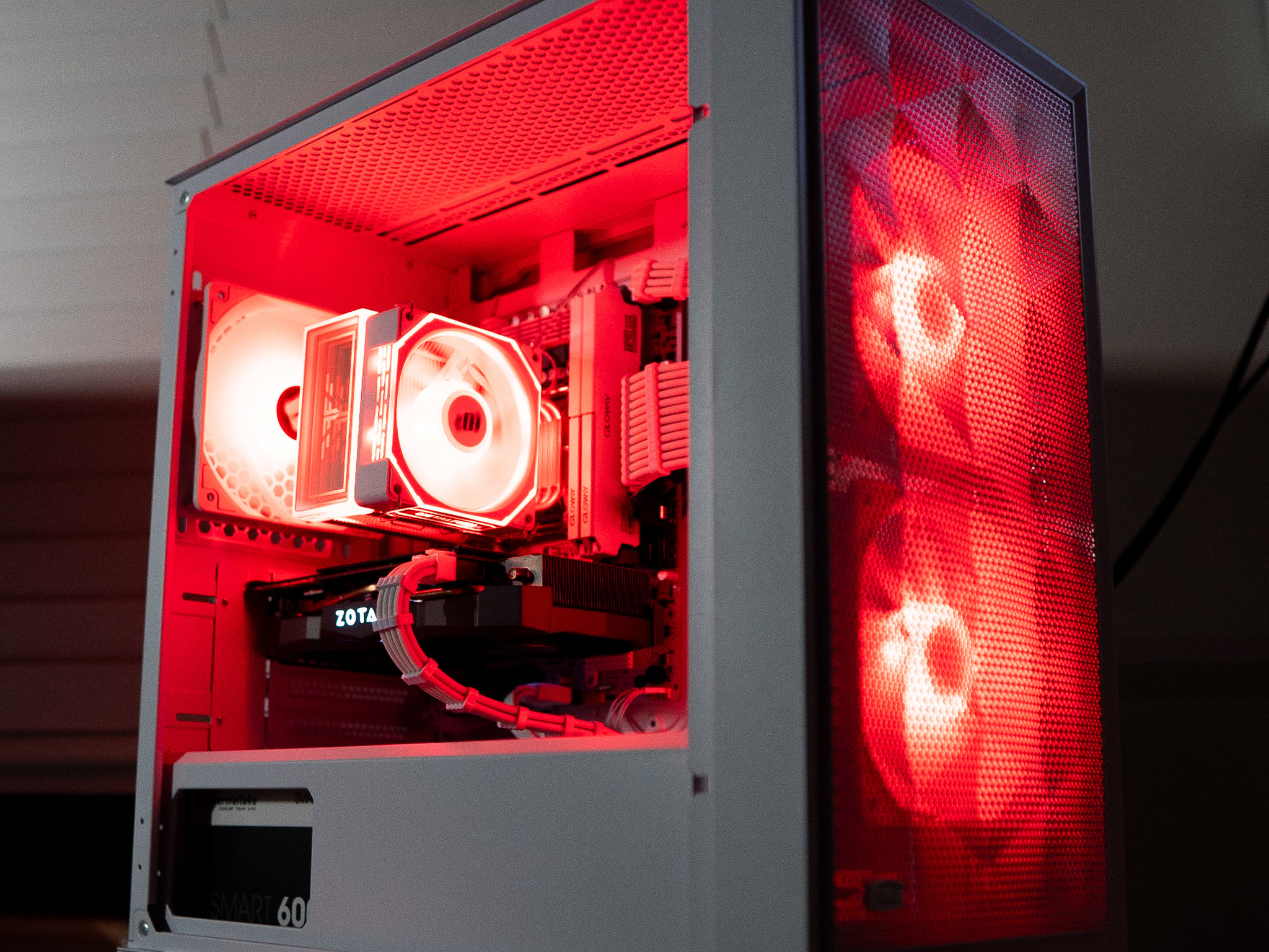 ❄️🌨 | GTX 1070Ti | INTEL XEON E5-2630 V4 | 16GB DDR4 RAM | 256GB NVME + 500GB HD | Arctic Freeze 3.0
