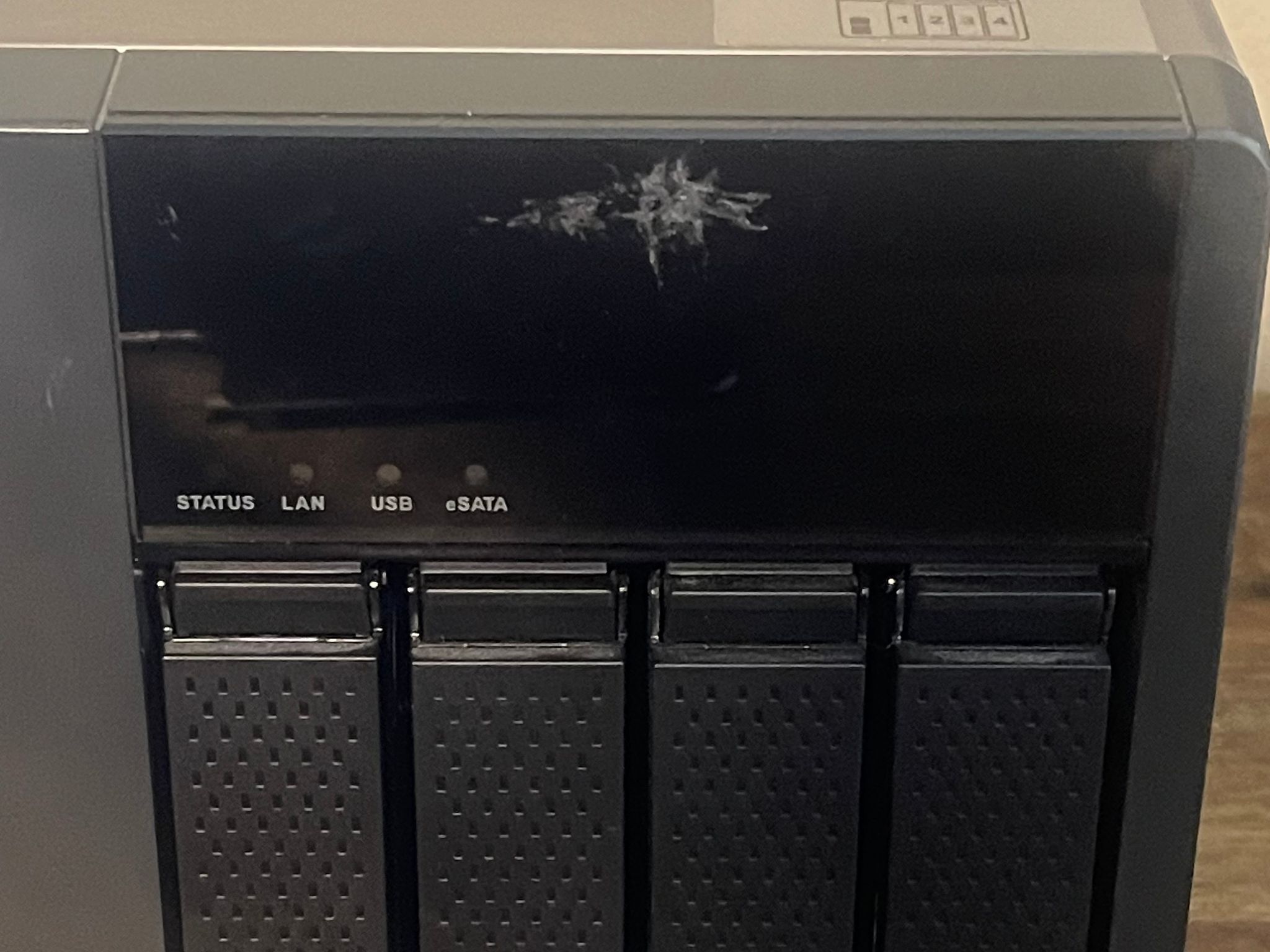 QNAP TS-469L 4TB 4x1TB NAS