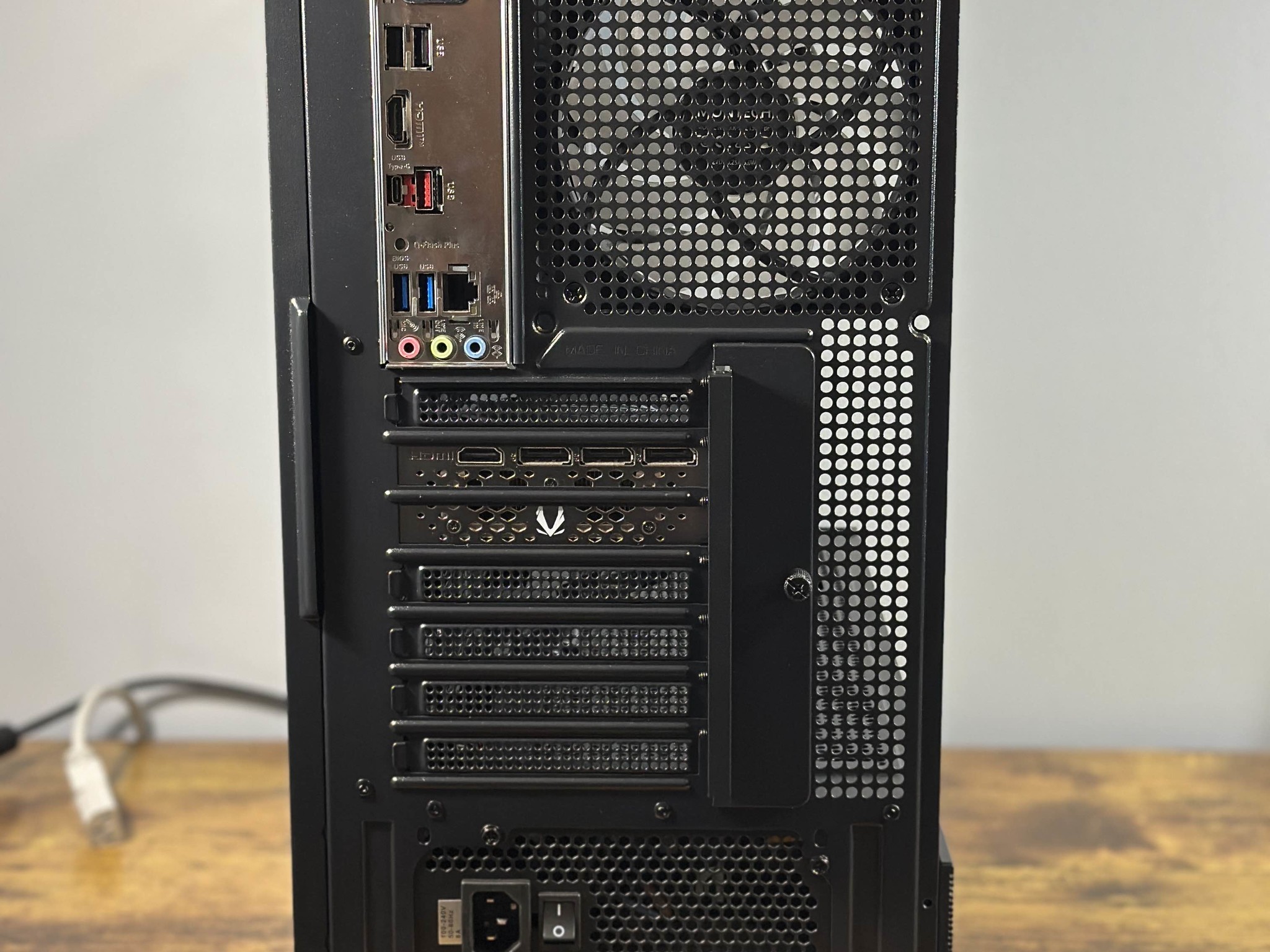 RTX 4070 12GB | Ryzen 7 5700X | 32GB DDR4 | 1TB SSD | Win11 | WIFI+BT | 1440P/4K Gaming PC