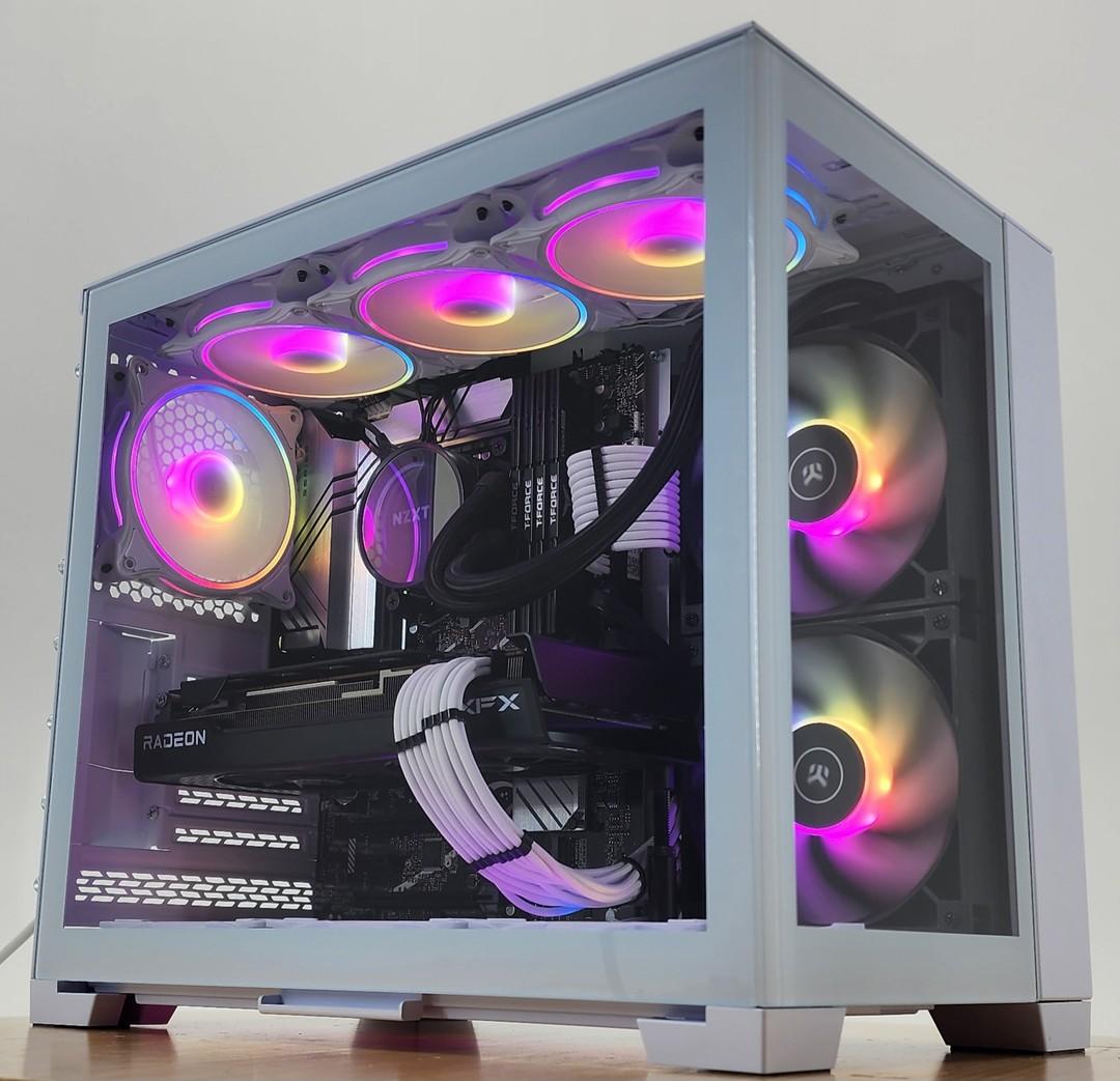 Gaming PC i9-14900K 32GB RAM 2TB SSD RX 7800 XT 16GB Windows 11 Computer