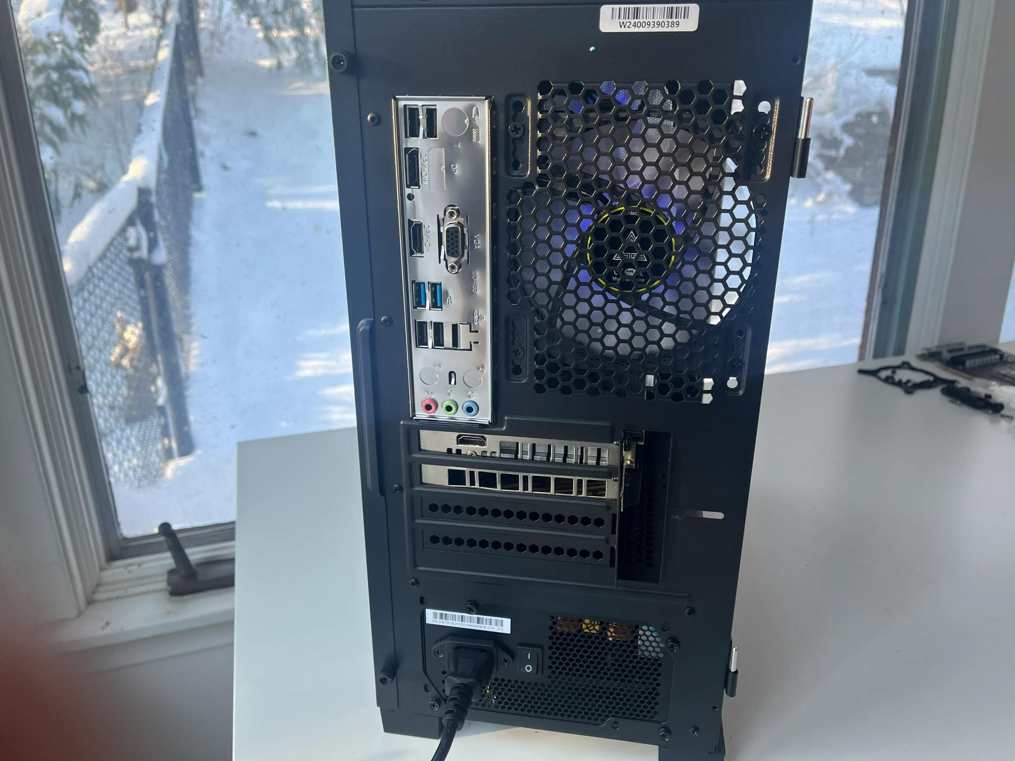3060m / Ryzen 5 | WIFI | 32GB Ram | 1TB SSD | Windows 11 Activated