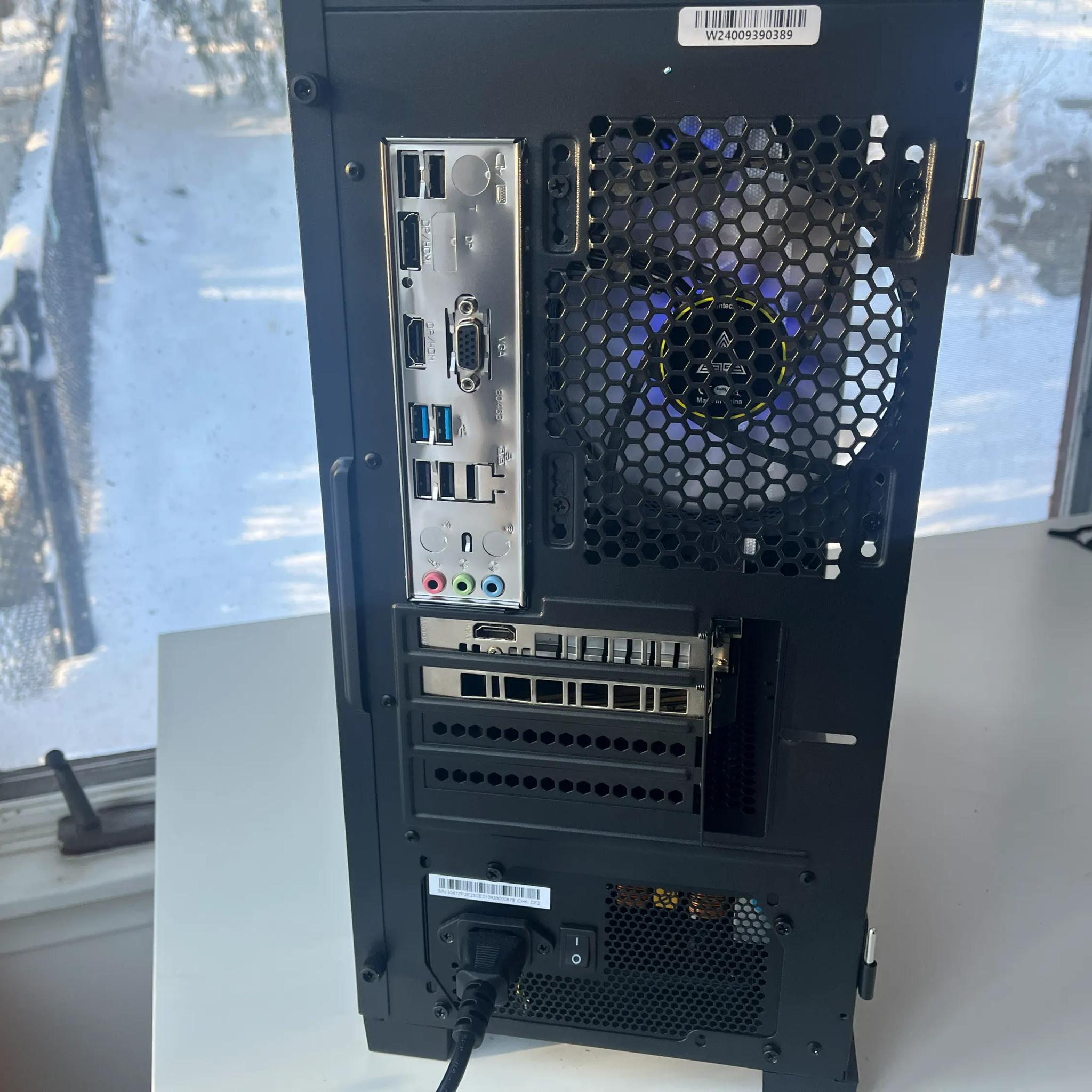 3060m / Ryzen 5 | WIFI | 32GB Ram | 1TB SSD | Windows 11 Activated