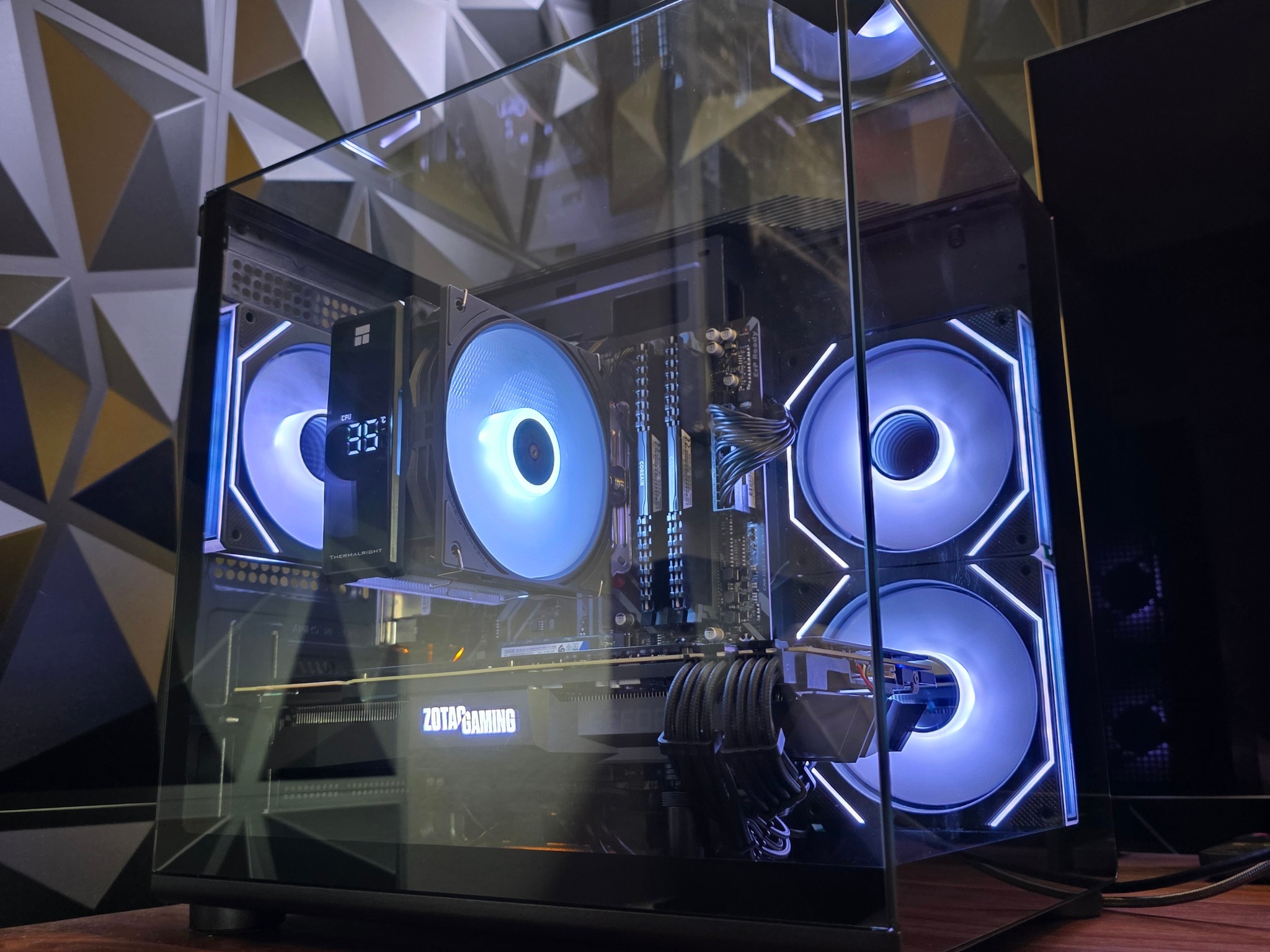 RTX 2080 SUPER + RYZEN 5 3600 PC