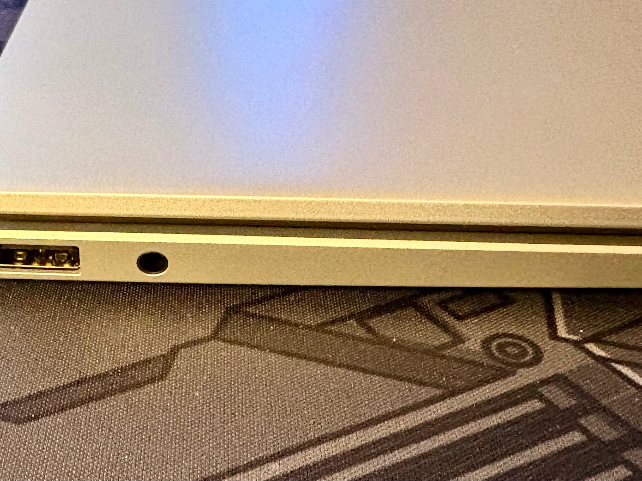 HP Pavilion Aero Laptop (13-bg0001nr) | AMD Ryzen 7 | 16GB DDR5 | 2TB SSD