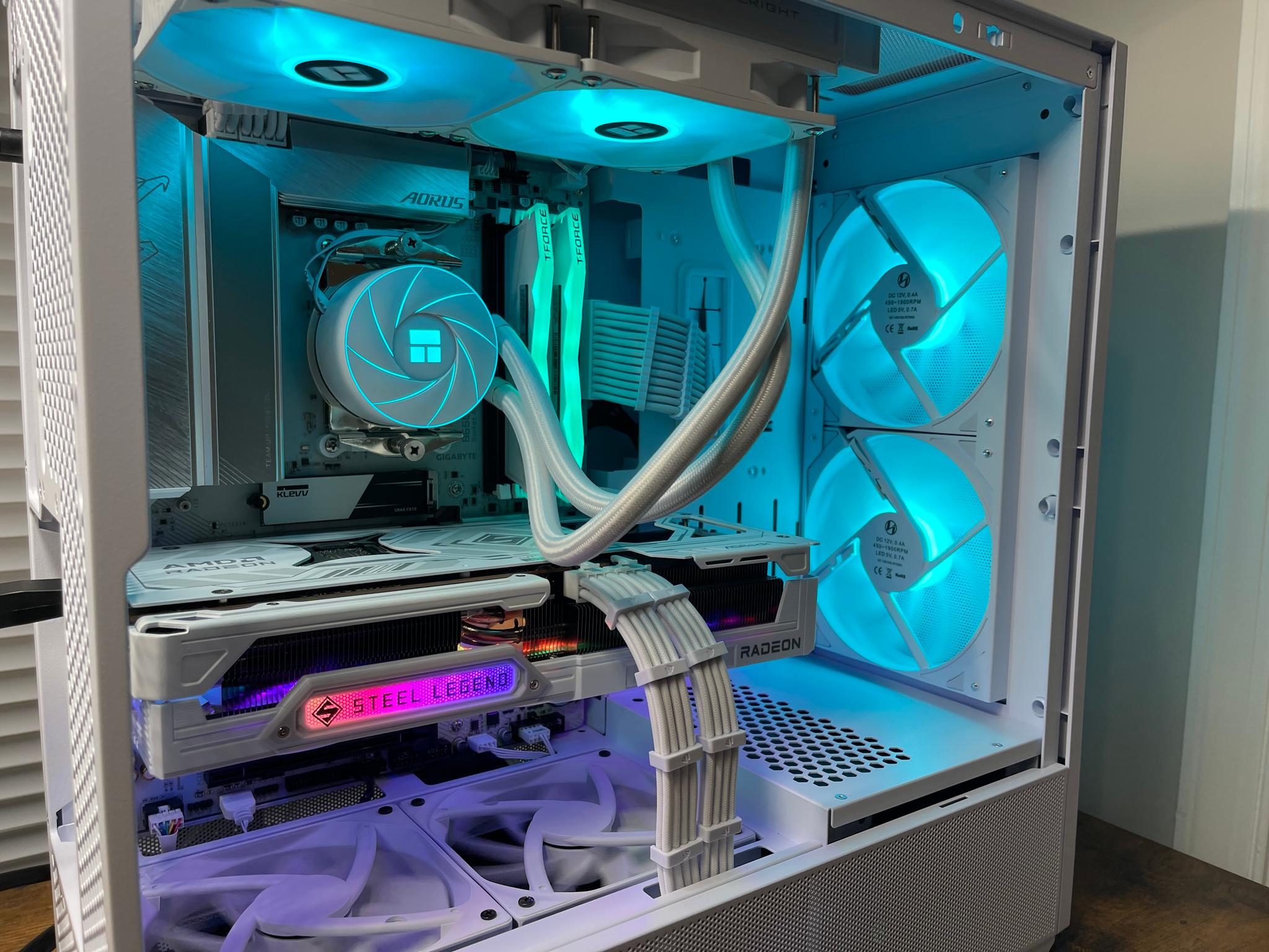❄️ICE KING❄️7600X3D❄️9070 XT 16GB❄️1TB