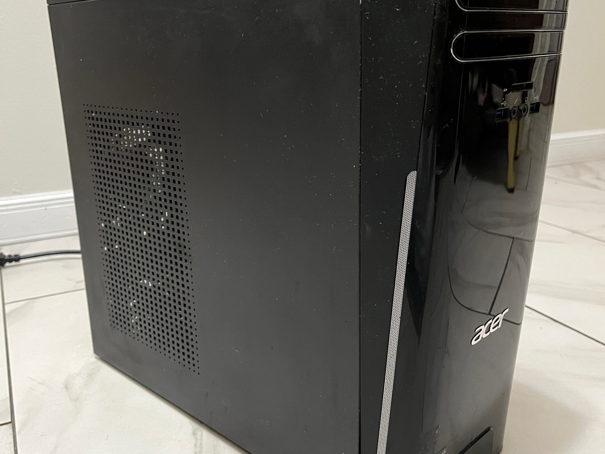 Budget Acer Aspire Gaming PC - GTX 1060 6GB, Intel i5-7400, 16GB RAM, 500GB SSD w/ Wi-Fi & BT
