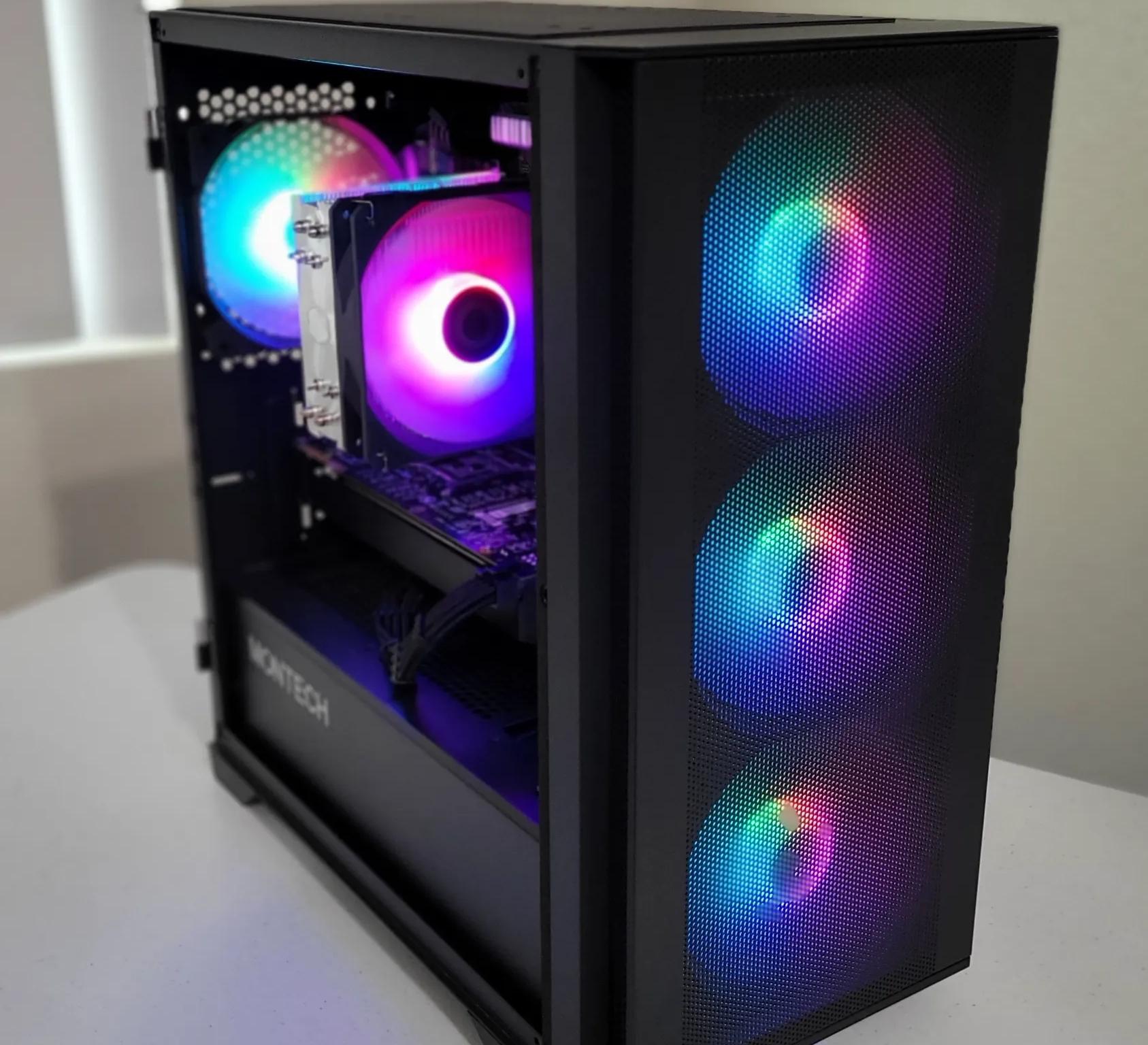 Black Gaming PC (Ryzen 5 2600X + GTX 1070 Ti + 1TB SSD + 16GB RAM + Wifi)