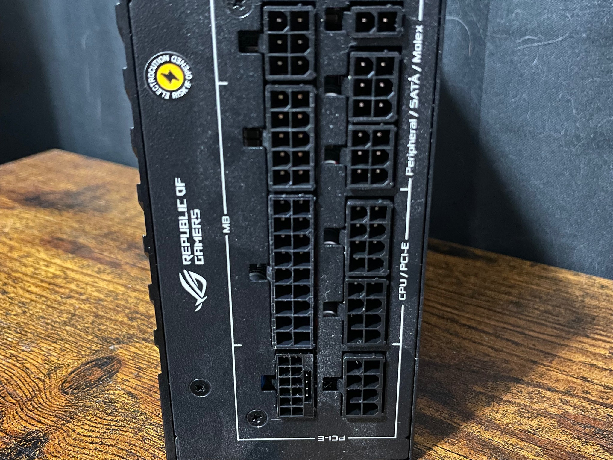 Asus Rog Loki 1000w SFX-L PSU