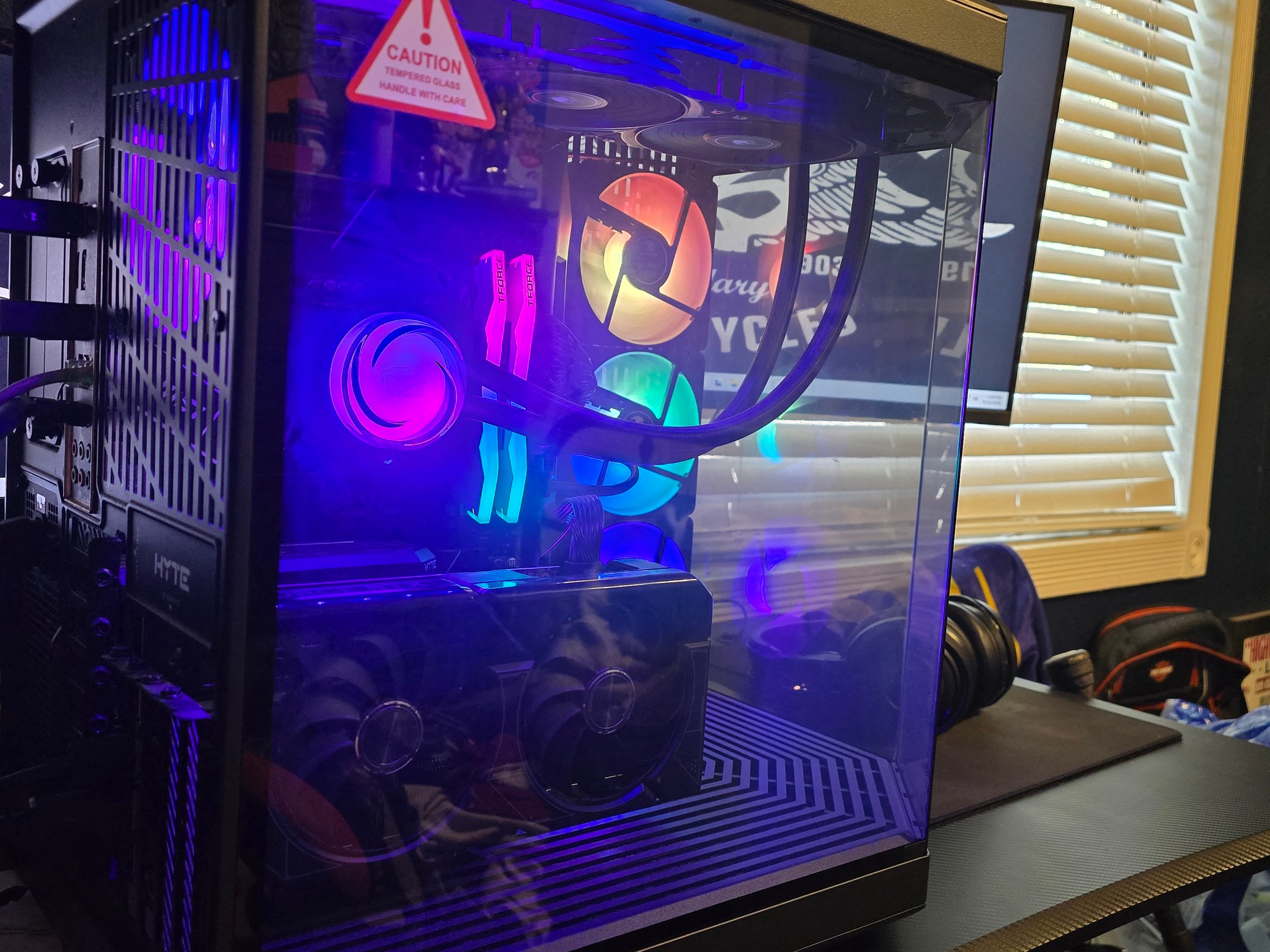 Ibuypower RDY Y70 001 Gaming PC