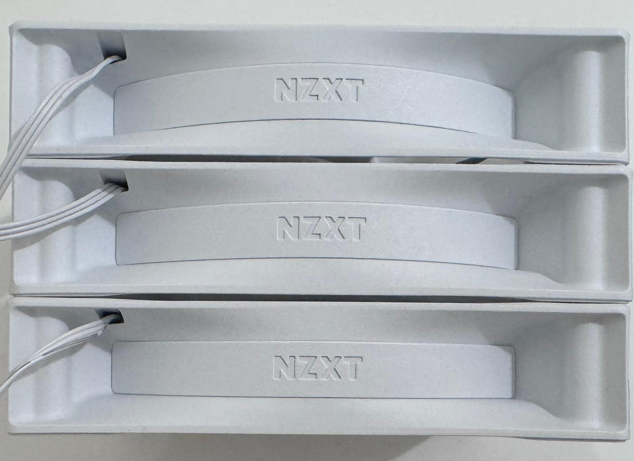 3x NZXT F120Q CL-2306 120mm Rifle Bearing White Fans