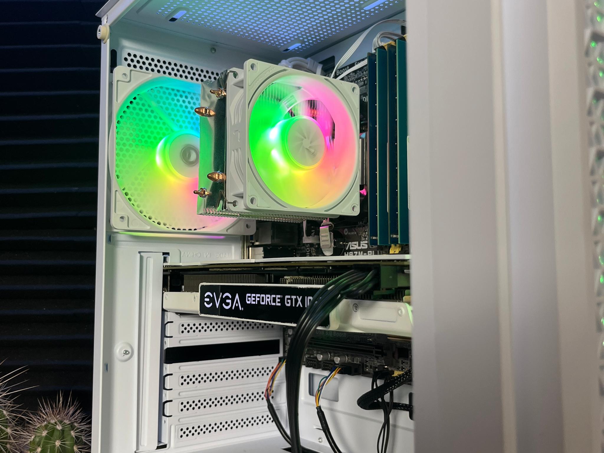 White RGB Gaming PC | i7 4770* + GTX 1060 6GB | 16GB