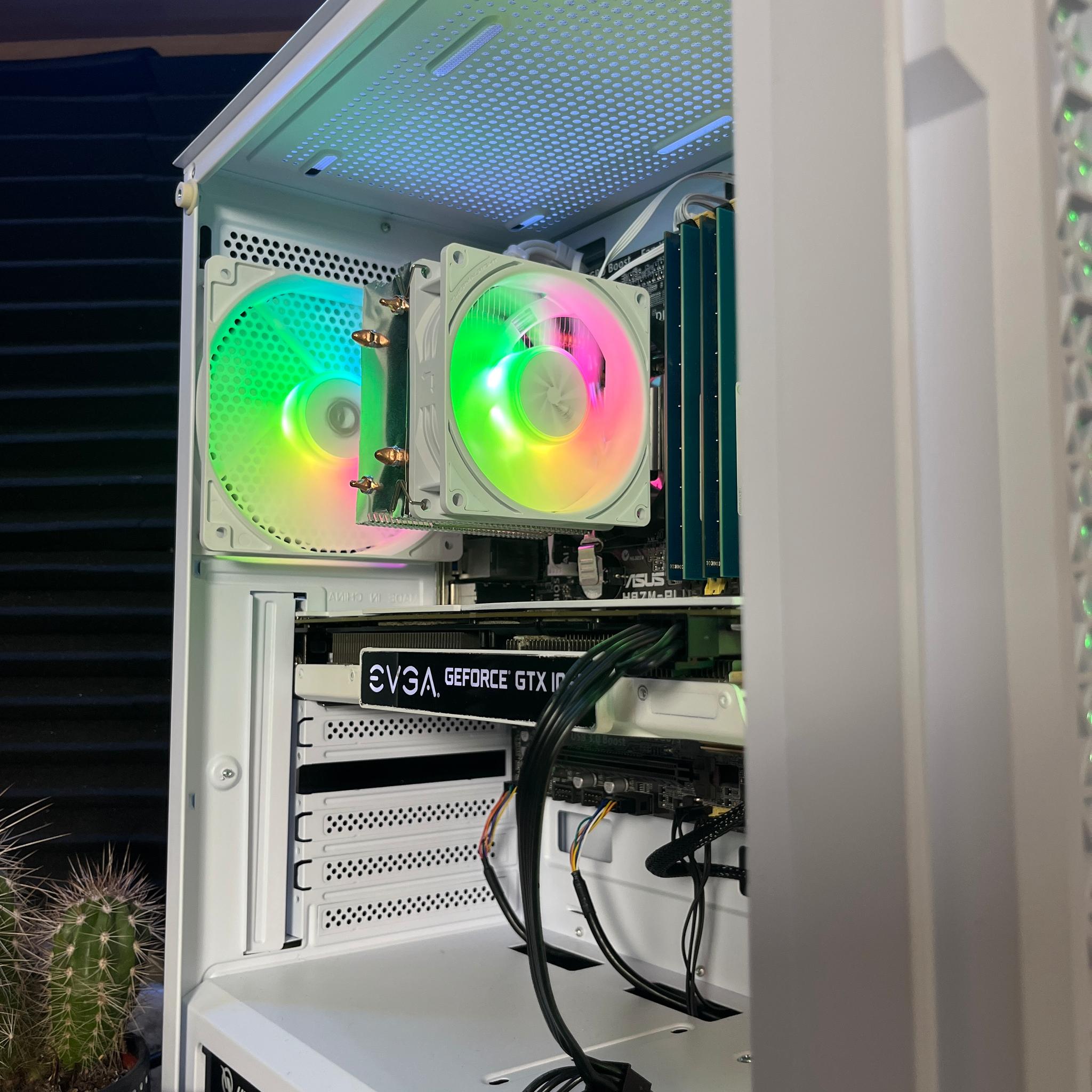 White RGB Gaming PC | i7 4770* + GTX 1060 6GB | 16GB