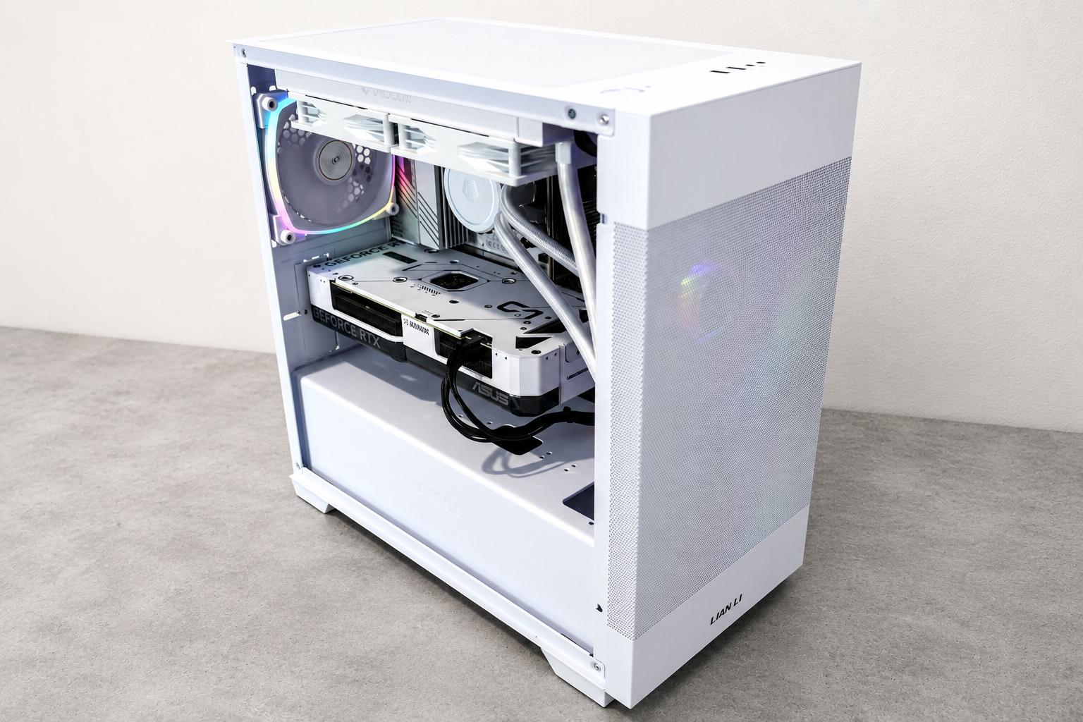 7600X | 4070 OC | 16GB DDR5 | 1TB 1080P/1440P White Build