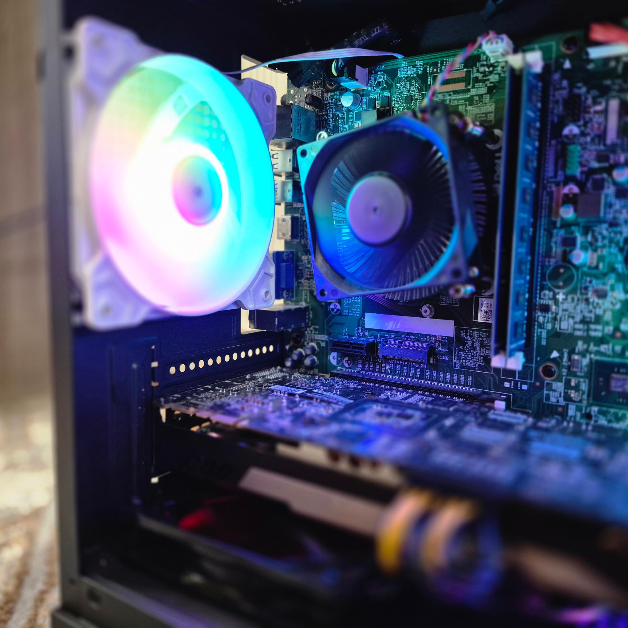 Ultra Budget | 80 FPS Fortnite | i5-4570S, 16GB RAM, GTX 760 2GB, 480GB SSD, Win10, WiFi