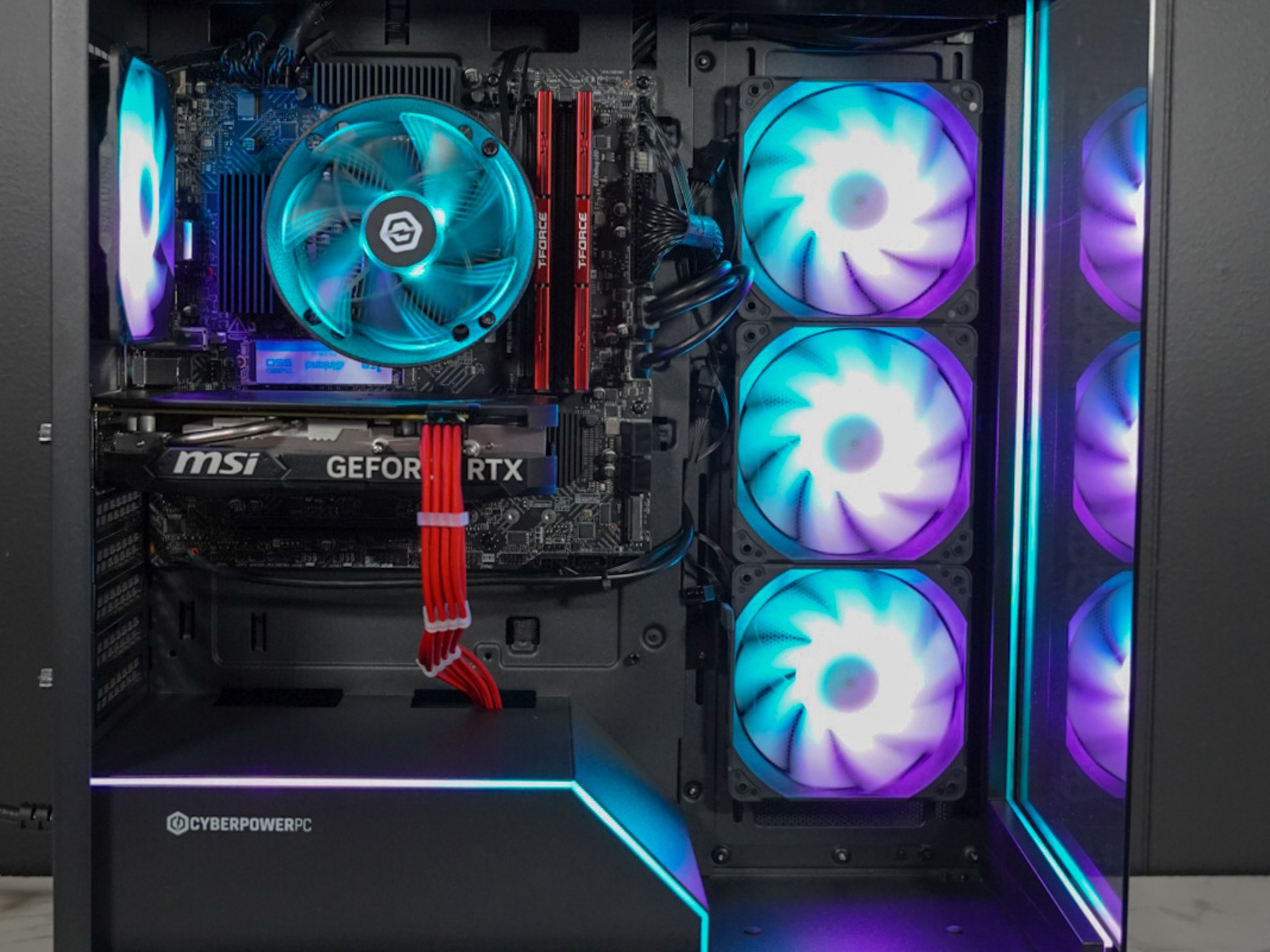 Gaming PC - RTX 4060 | 32GB DDR5 | 14400F | 1TB SSD | WiFi | 1440p | Cyberpower