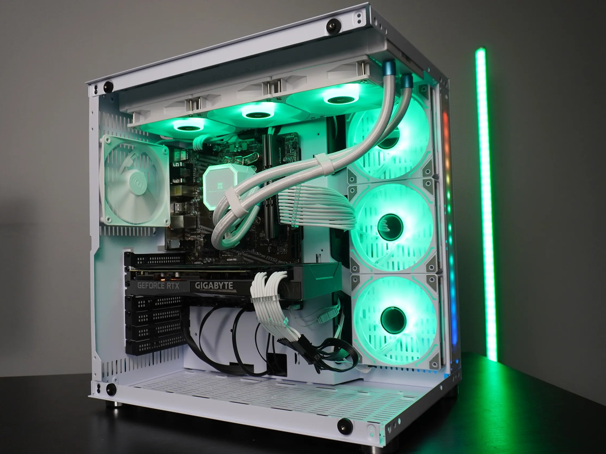 🤍ARCTIC TUNDRA🖤 1080p/1440p 💚 RTX 3070 8GB 🧡 Ryzen 5 5600 | 32GB DDR4 | 1TB NVME | WIFI