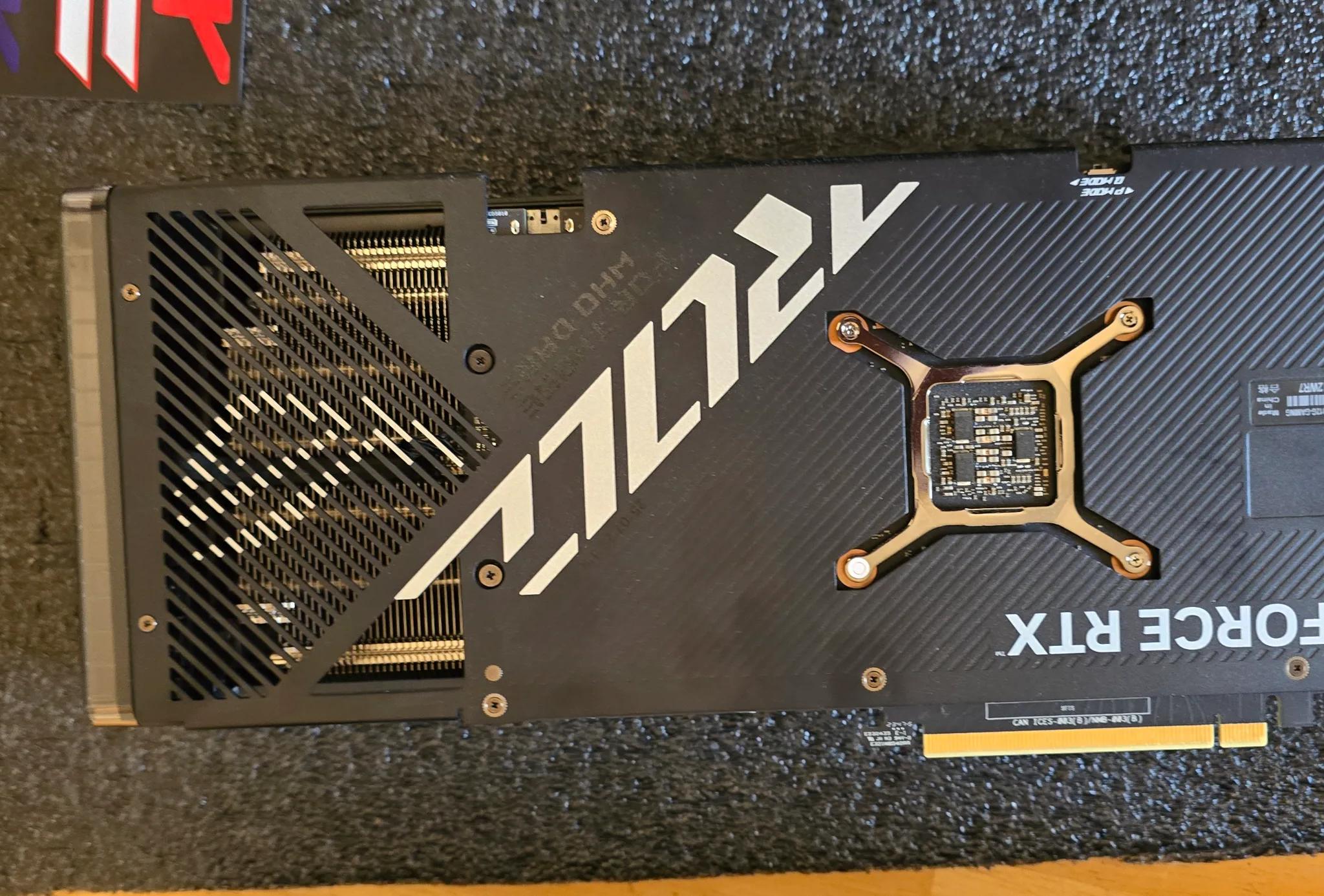 ASUS ROG STRIX 4070 SUPER OC