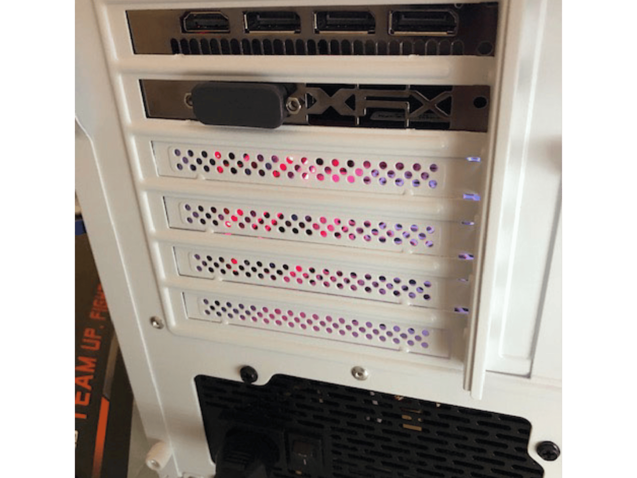 Budget 1080p all games White RGB PC | i3 8100 | rx 480 | 16gb ram | 1TB ssd