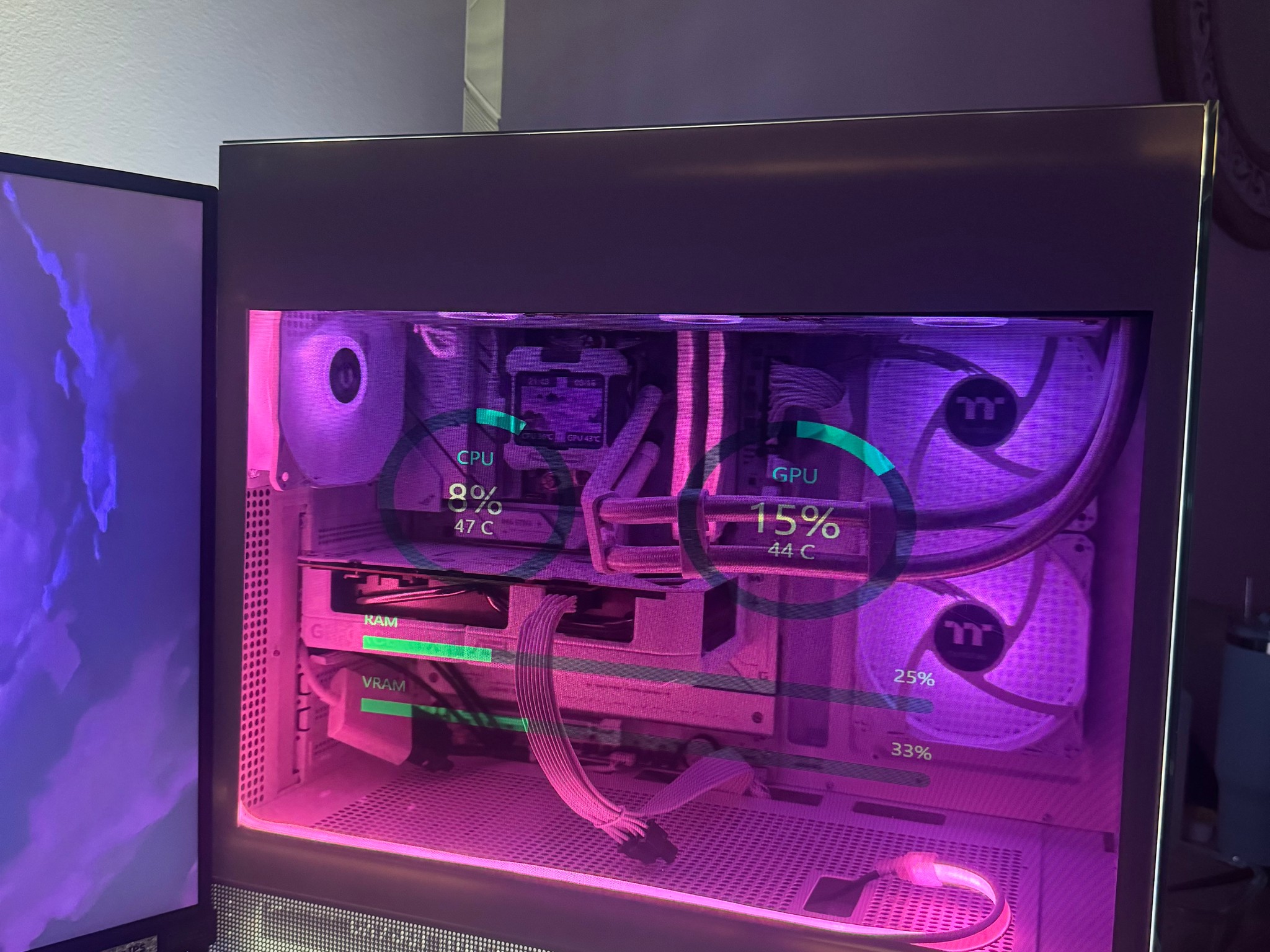 GeForce RTX 5060 Custom Gaming PC - Ryzen 5 9600X, 32GB RAM, 1TB NVMe SSD