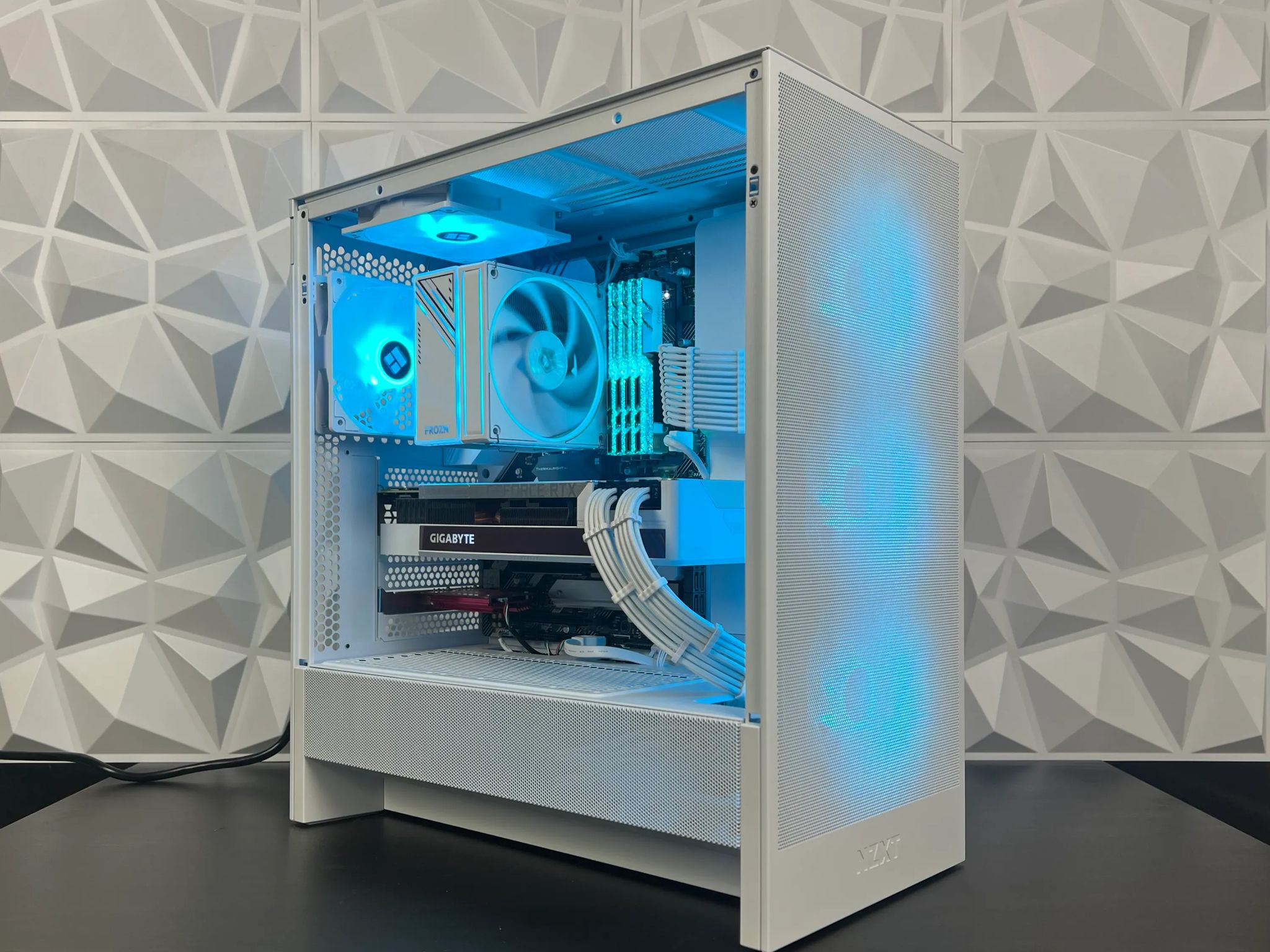 Gaming/Streaming PC | Ryzen 9 5900x, RTX 3080TI, 1TB SSD, 32GB DDR4