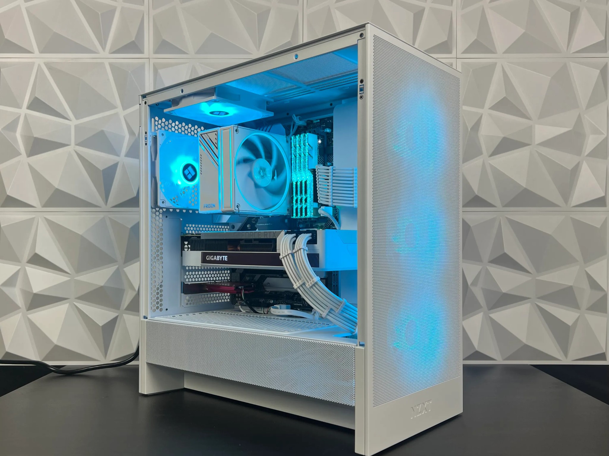 Gaming/Streaming PC | Ryzen 9 5900x, RTX 3080TI, 1TB SSD, 32GB DDR4