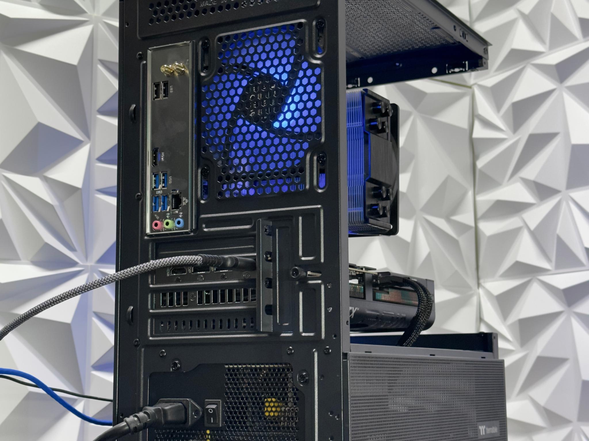 rtx 5070 / Ryzen 7 5800XT / 32GB 3600Mhz ddr4 ram / 1Tb crucial Nvme ssd / Windows 11