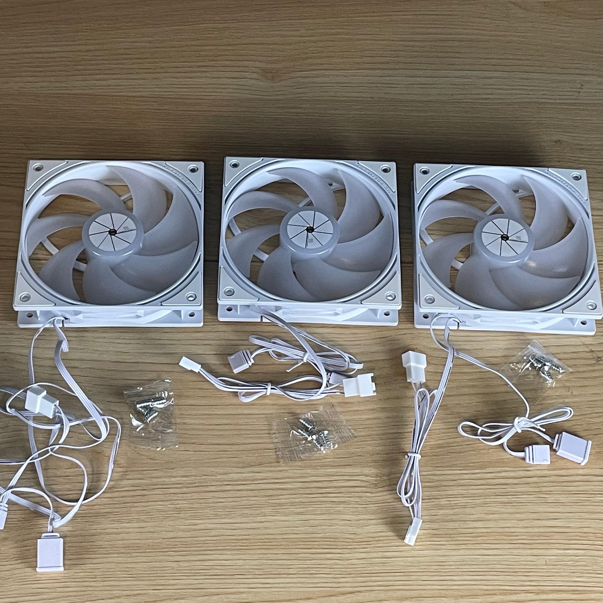 Lot of 3 Thermalwright White 120mm ARGB Fans
