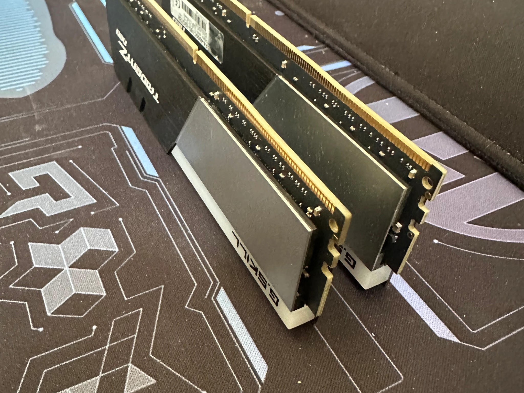 G.SKILL TridentZ NEO RGB 32GB DDR4-4000 CL18
