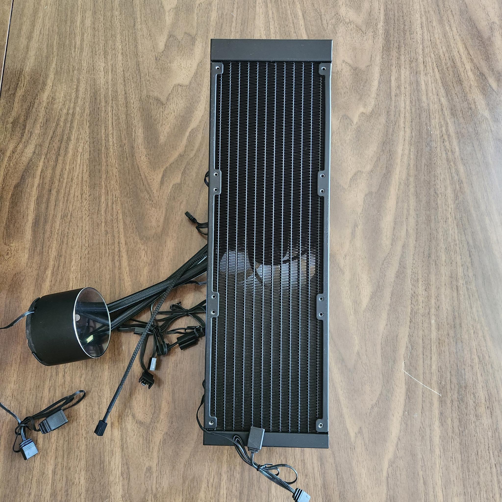 Thermalright Frozen Notte 360 Black ARGB V2 Liquid Cooler | Missing Accessories