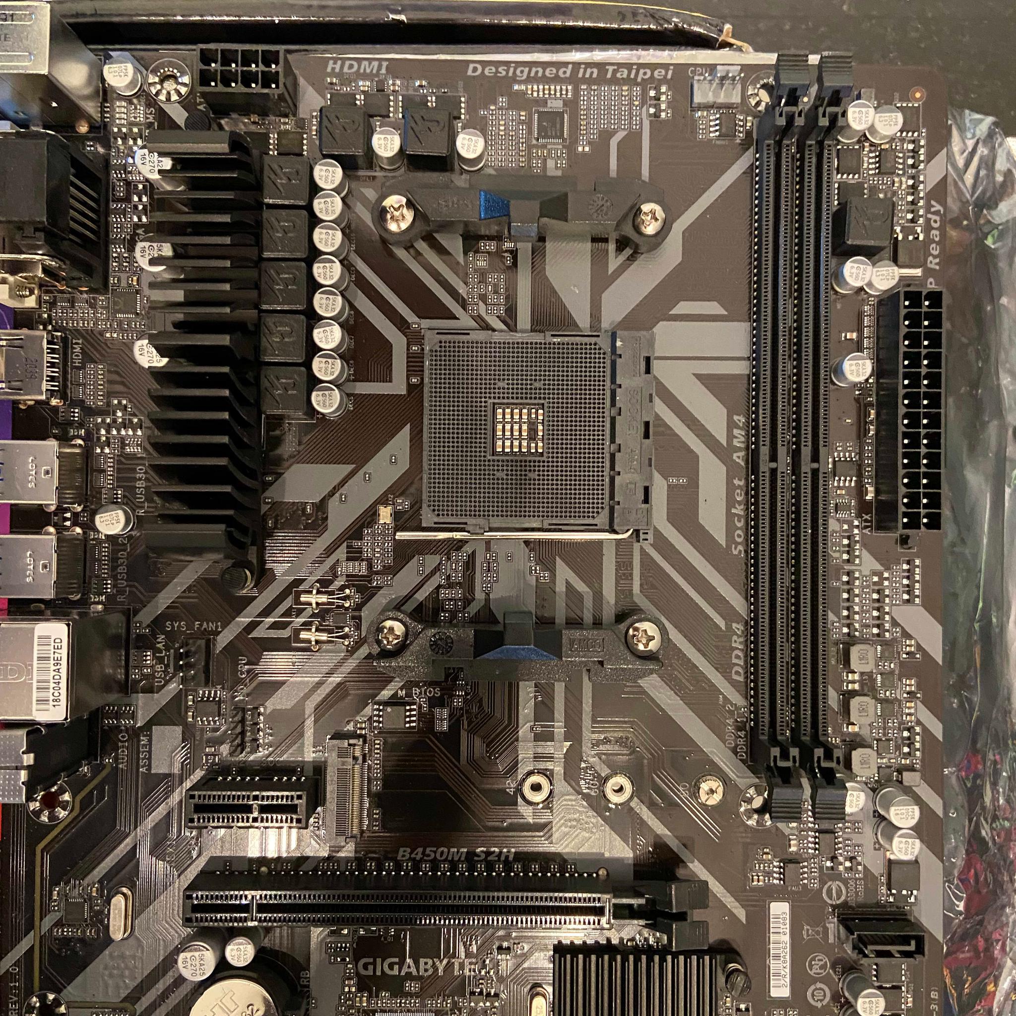 Gigabyte B450M S2H M-ATX motherboard with free CPU cooler!