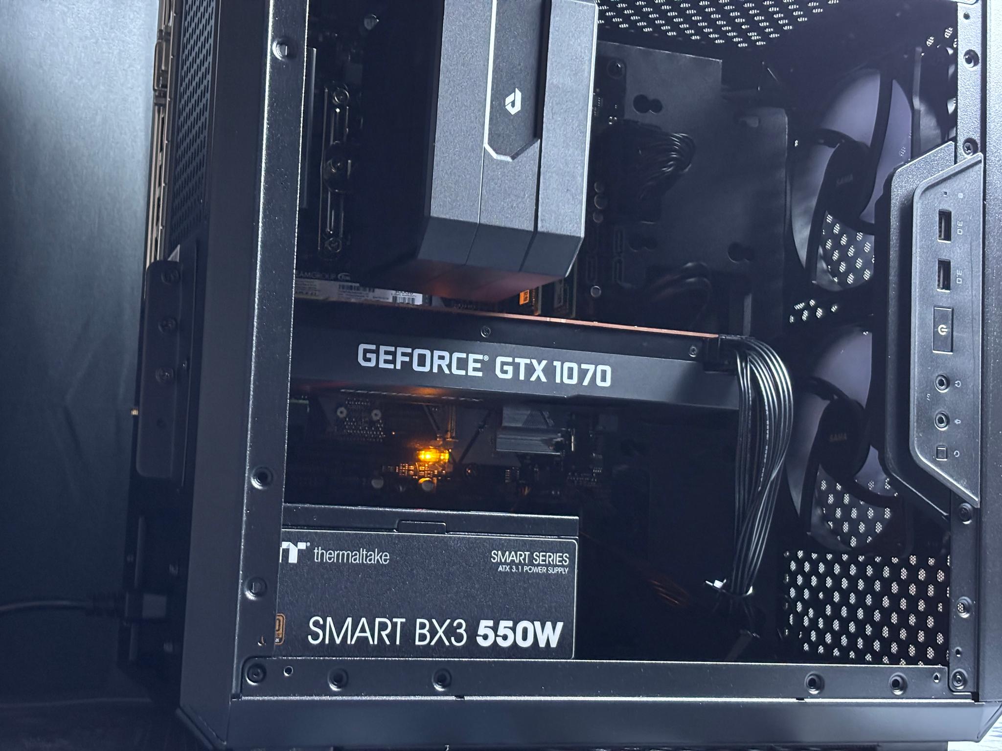 EPIC BEGINNER PC💥GTX 1070 8GB|Intel I5 9400|16gb DDR4|500GB M.2 SSD💥