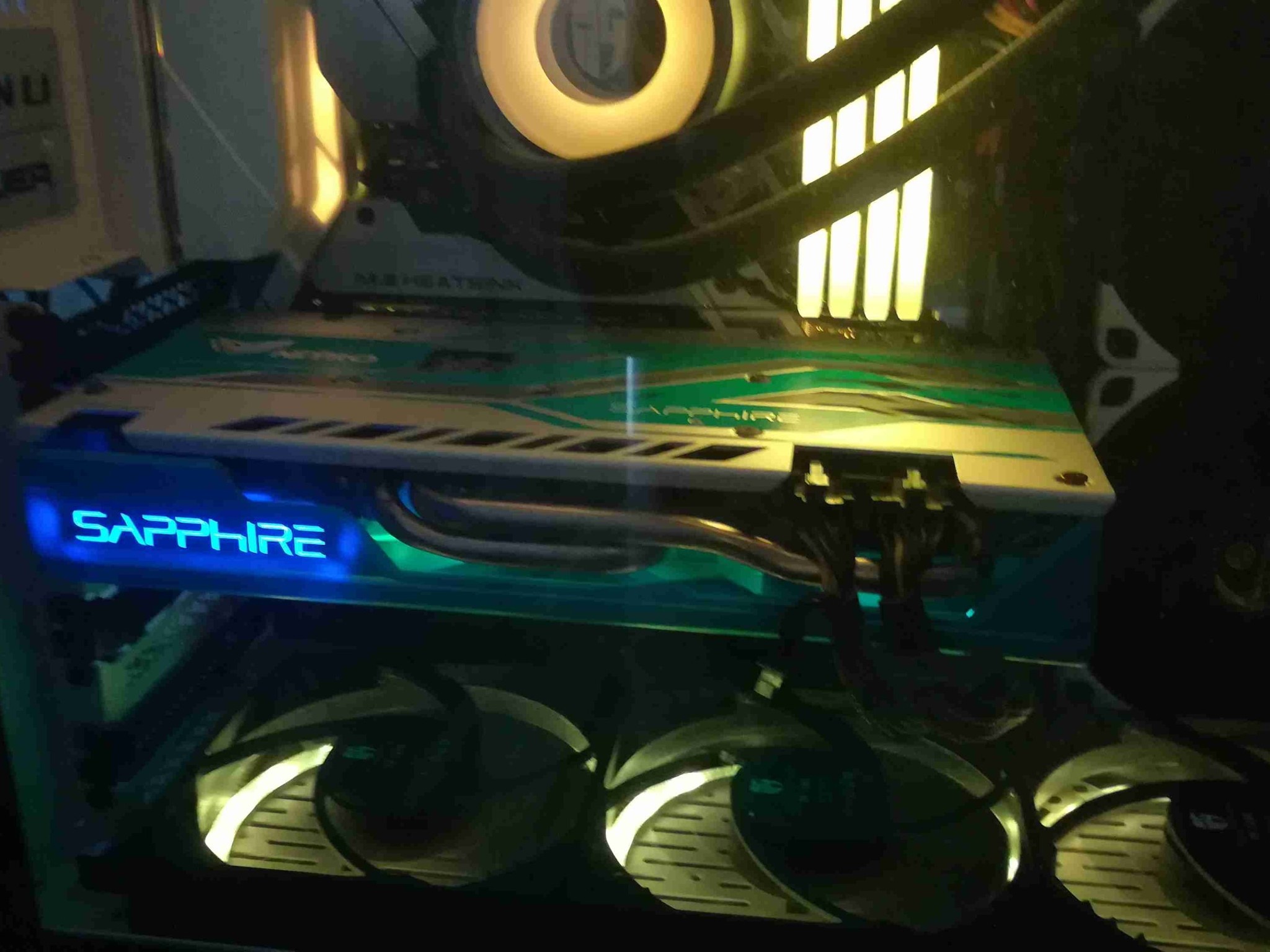 RX 590 - Sapphire Nitro 8GB