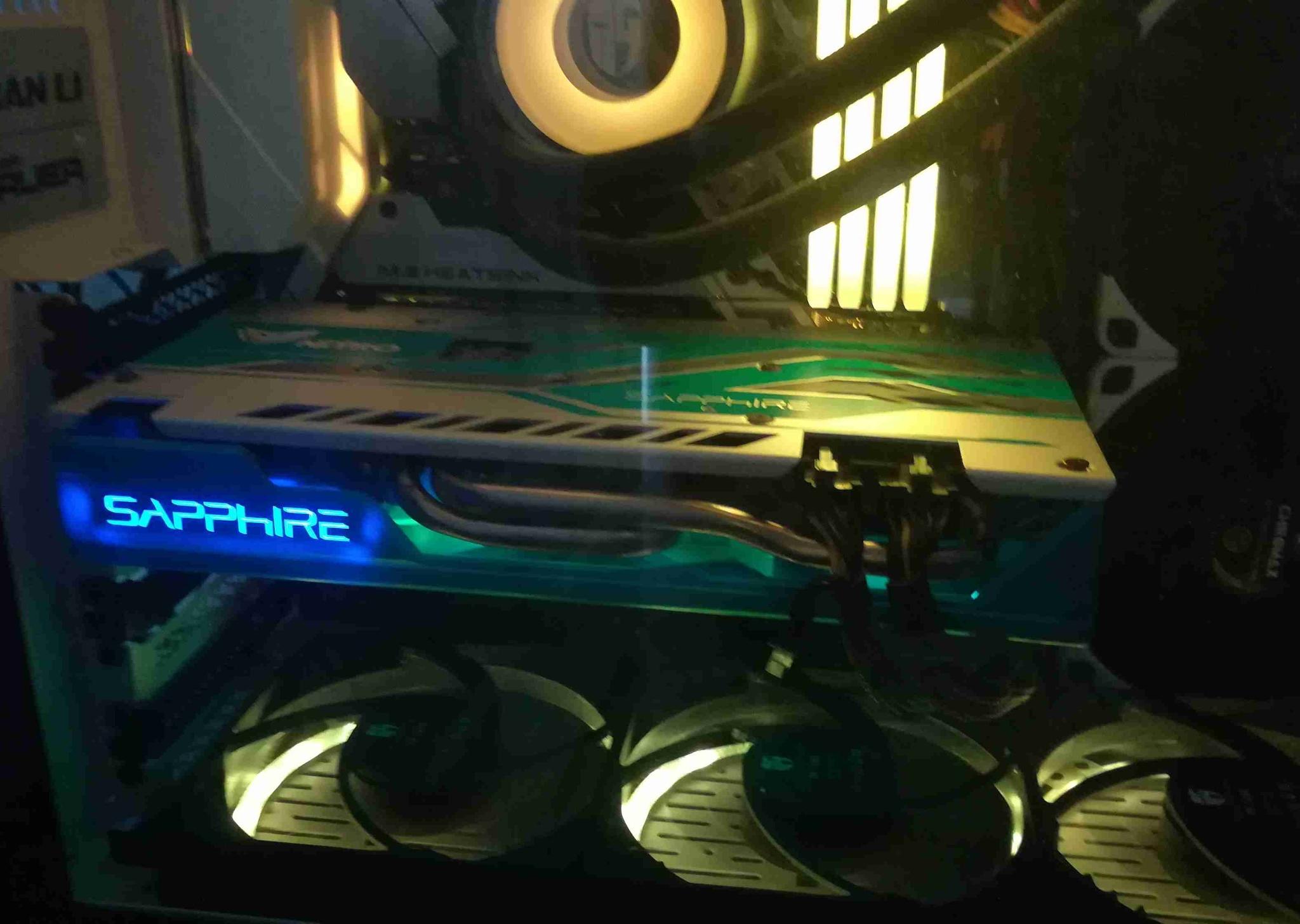 RX 590 - Sapphire Nitro 8GB