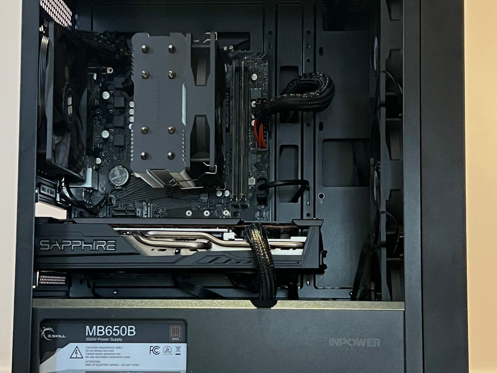 ⚫️BLACK OUT⚫️|| Ryzen 5 3600 + Radeon RX 5600XT || Non-RGB