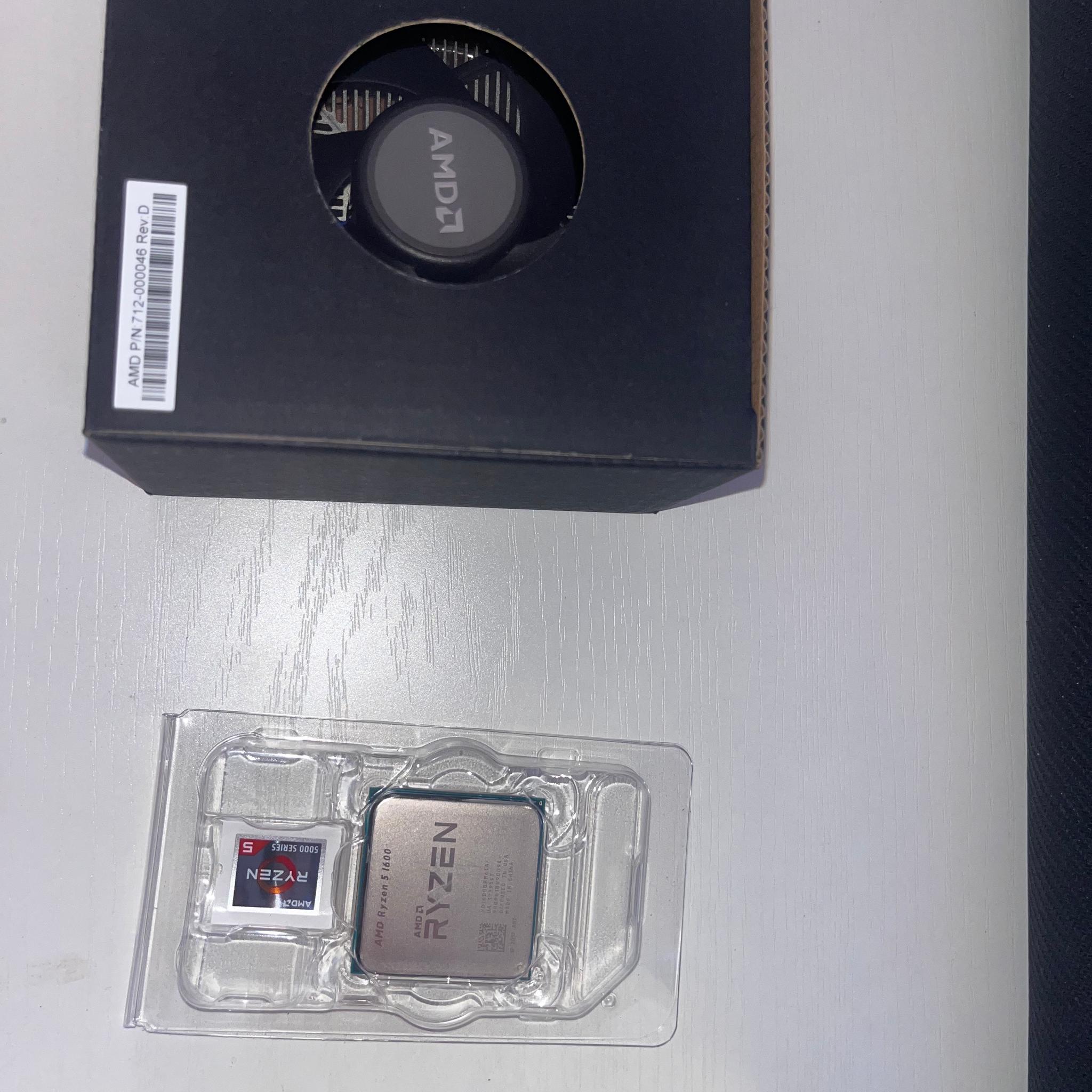 Ryzen 5 1600 CPU 6 Core, 12 Thread 3.2ghz base, 3.6ghz turbo with Low Profile AMD stock Fan included