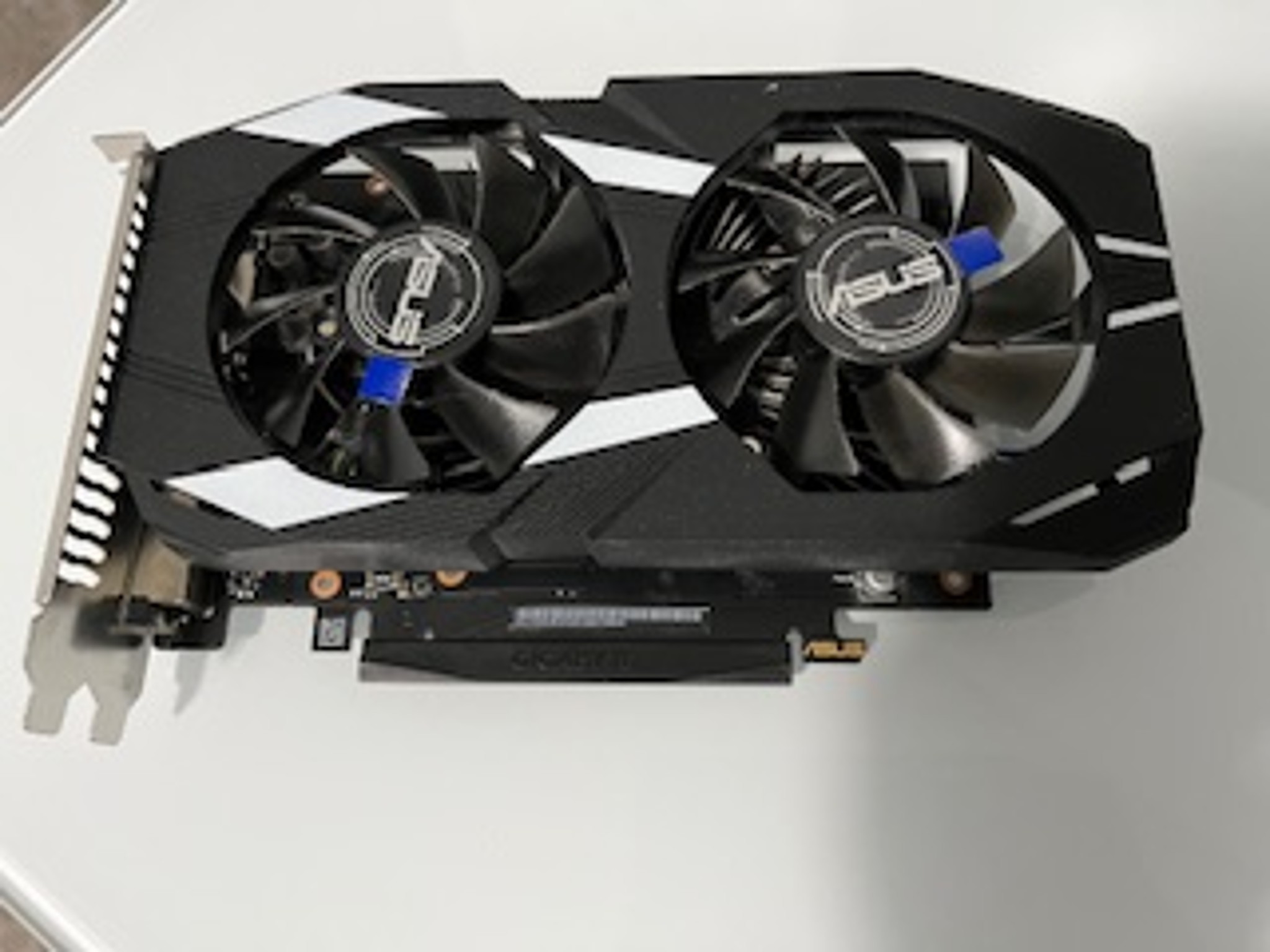 Asus DUAL GeForce RTX 3050 6GB