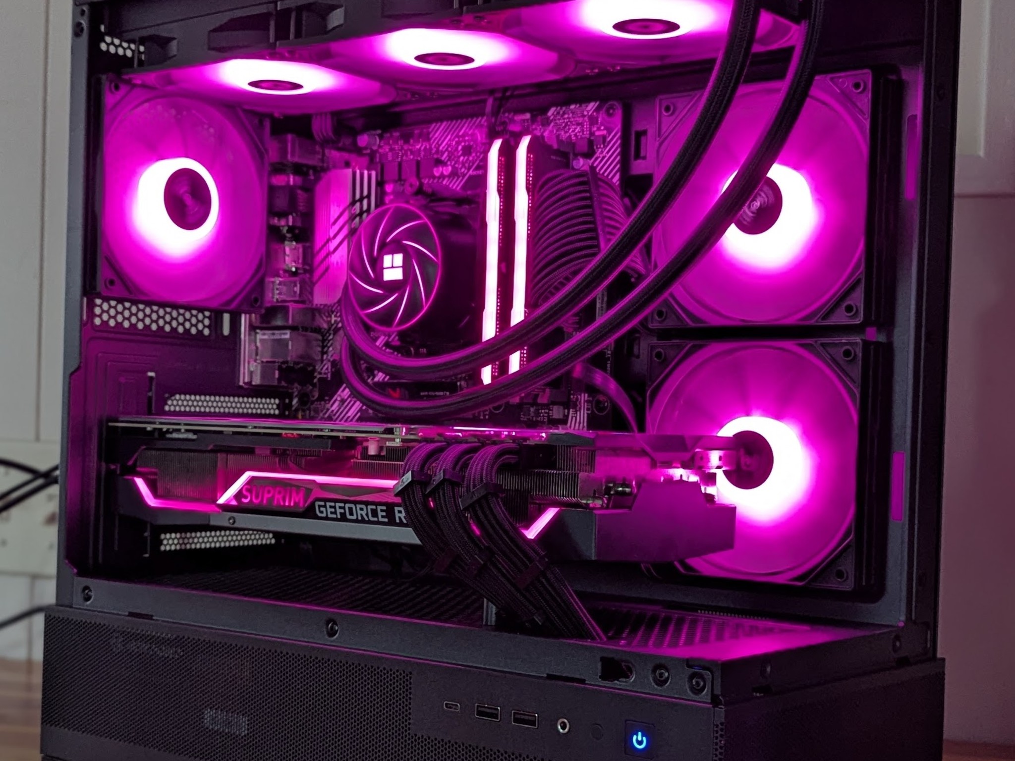 MSI SUPRIM RTX 3080 || Ryzen 7 5700X3D || 1440p Gaming PC
