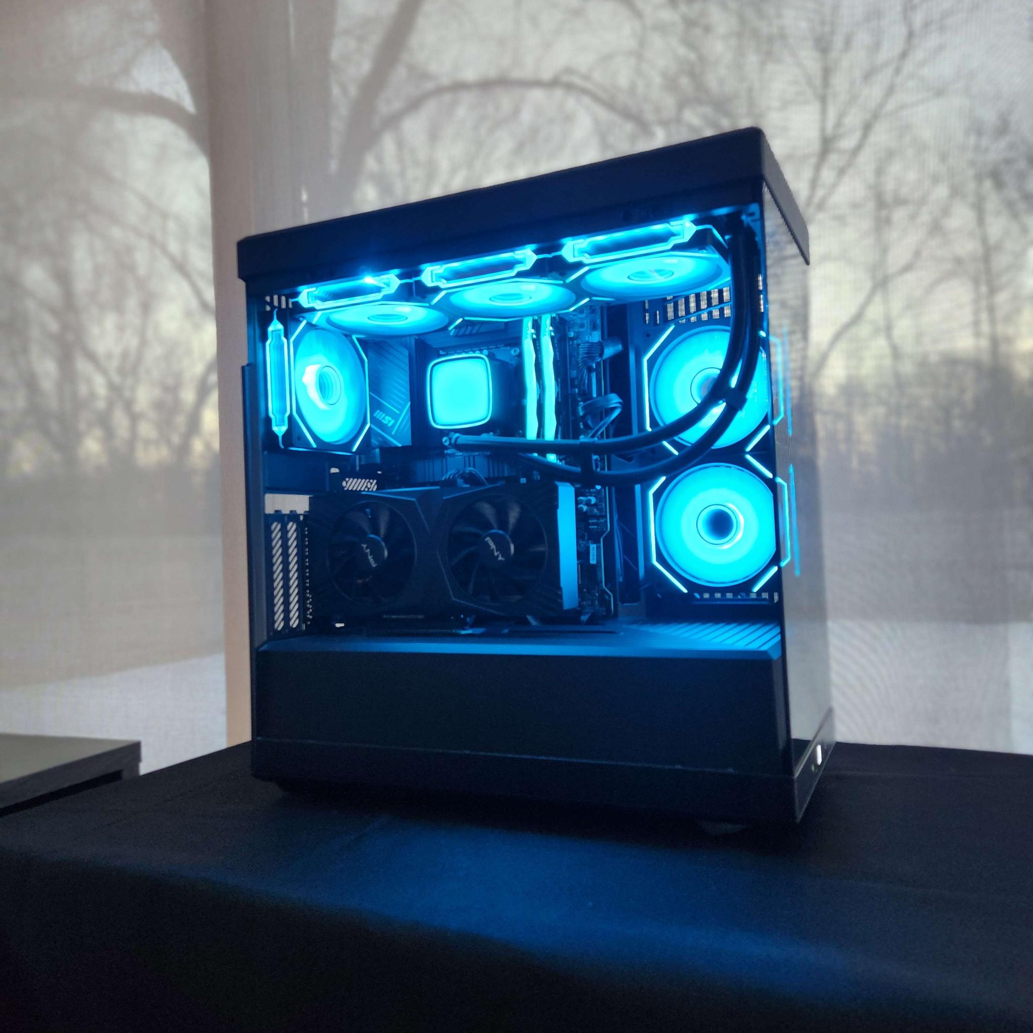 🍀RTX 4070 | i7-13700KF | 32GB DDR5 | 2TB NVMe | WiFi | Windows 11