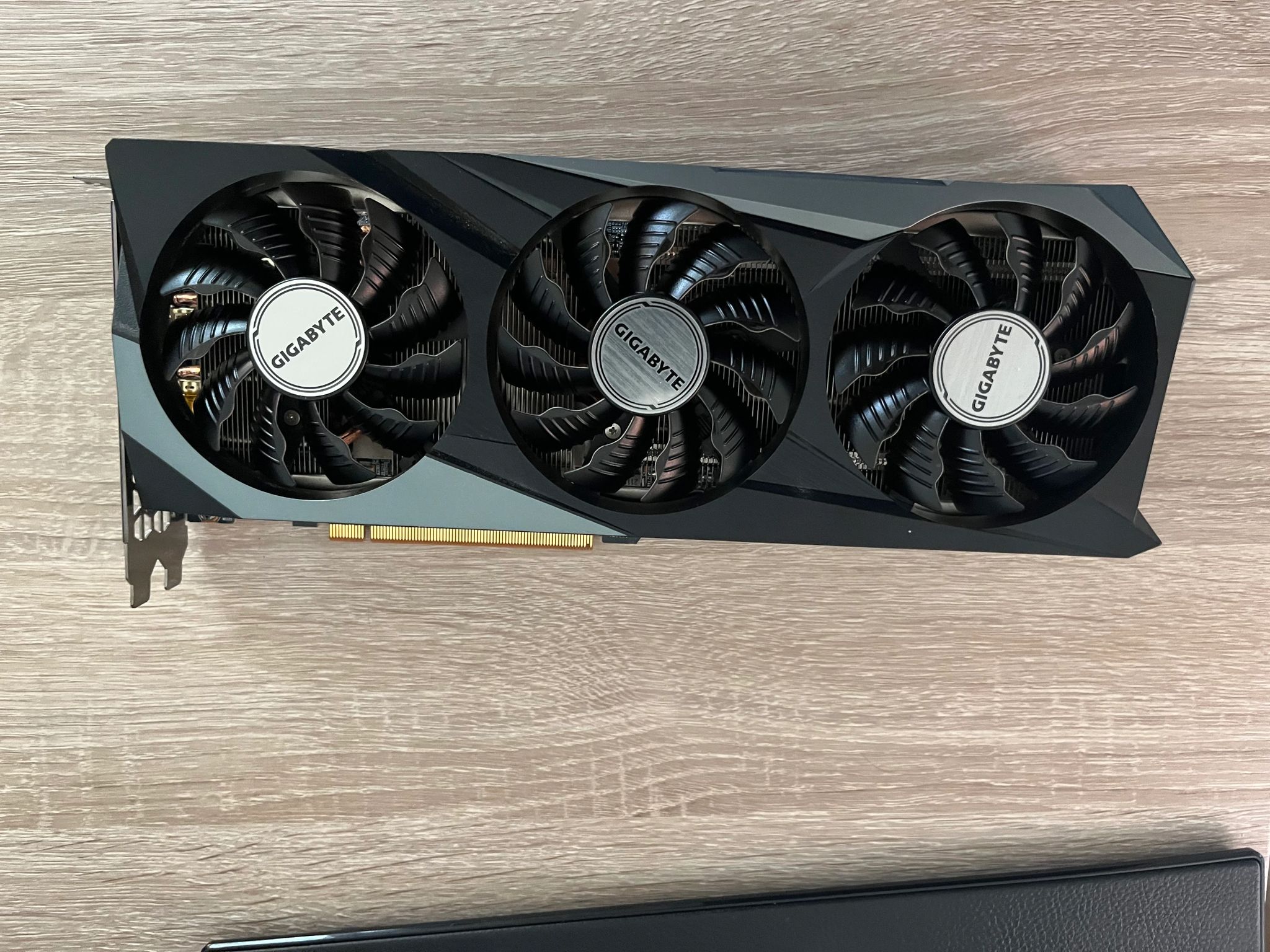 RTX 3070 GIGABYTE GAMING OC 8GB