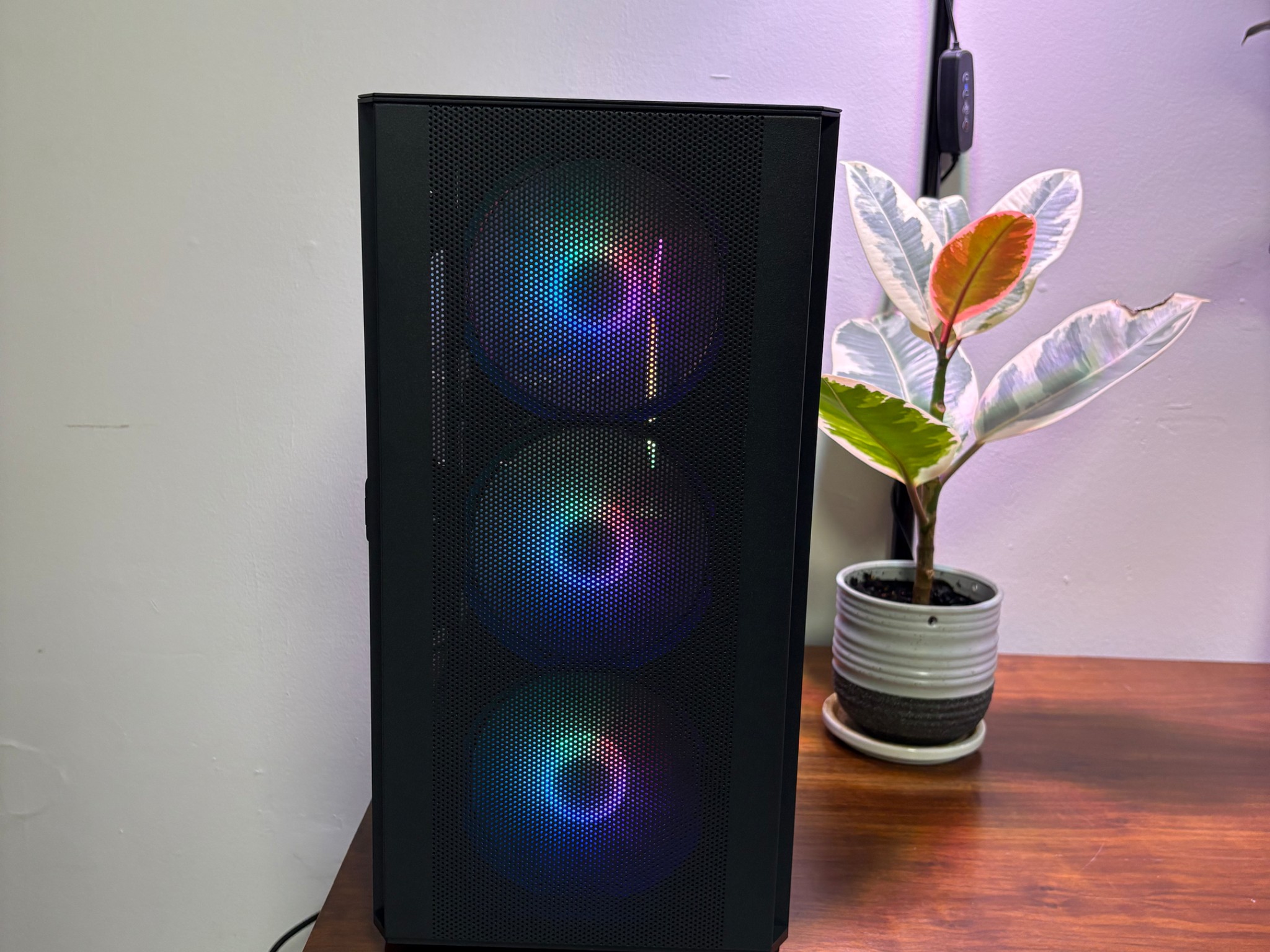 RTX 5070 Ti | Ryzen 7 7800X3D | 32GB DDR5 | 2TB SSD | 750W Gold PSU | ARGB AIO | Montech AIR 100
