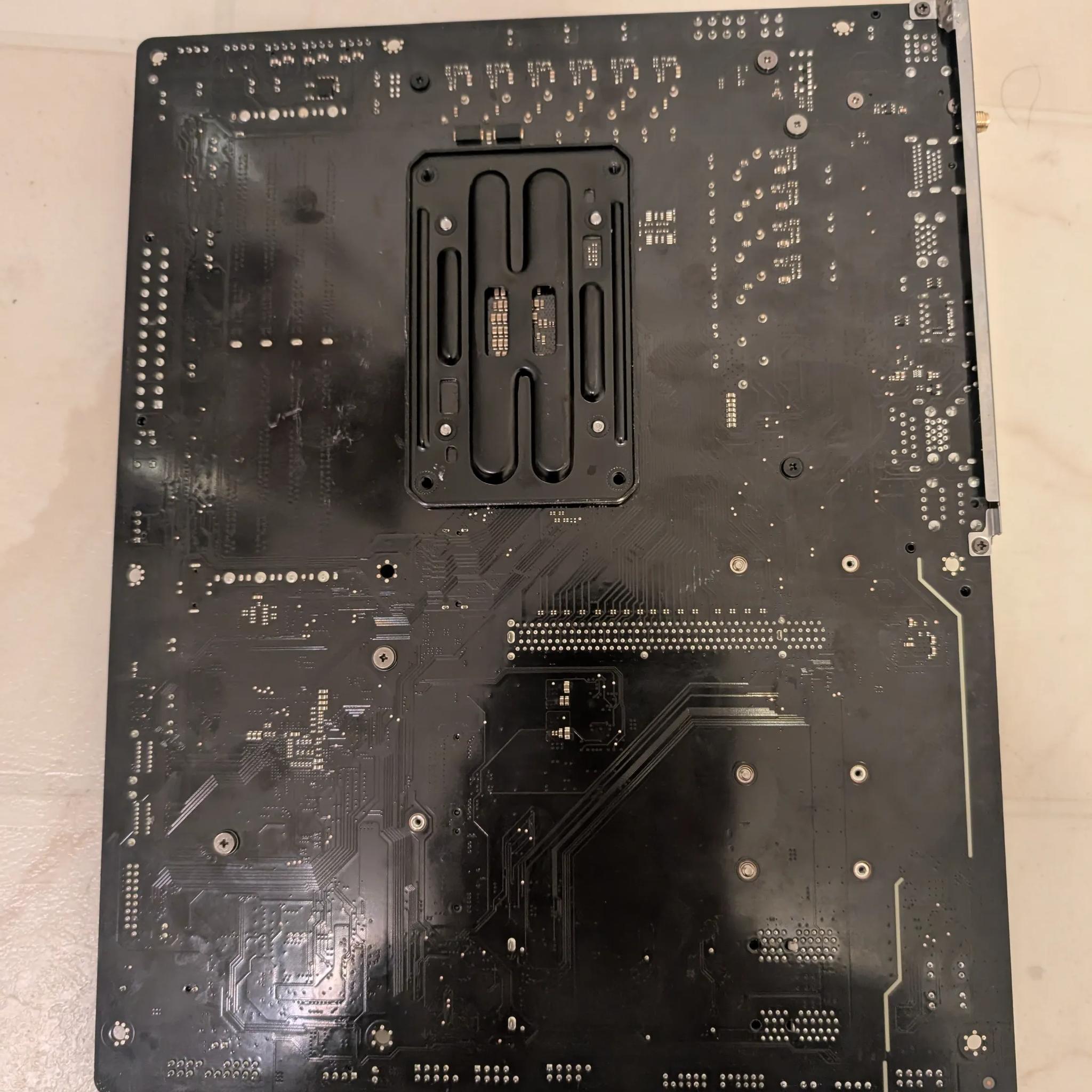 GIGABYTE B650 Gaming X AX (AM5, DDR5)