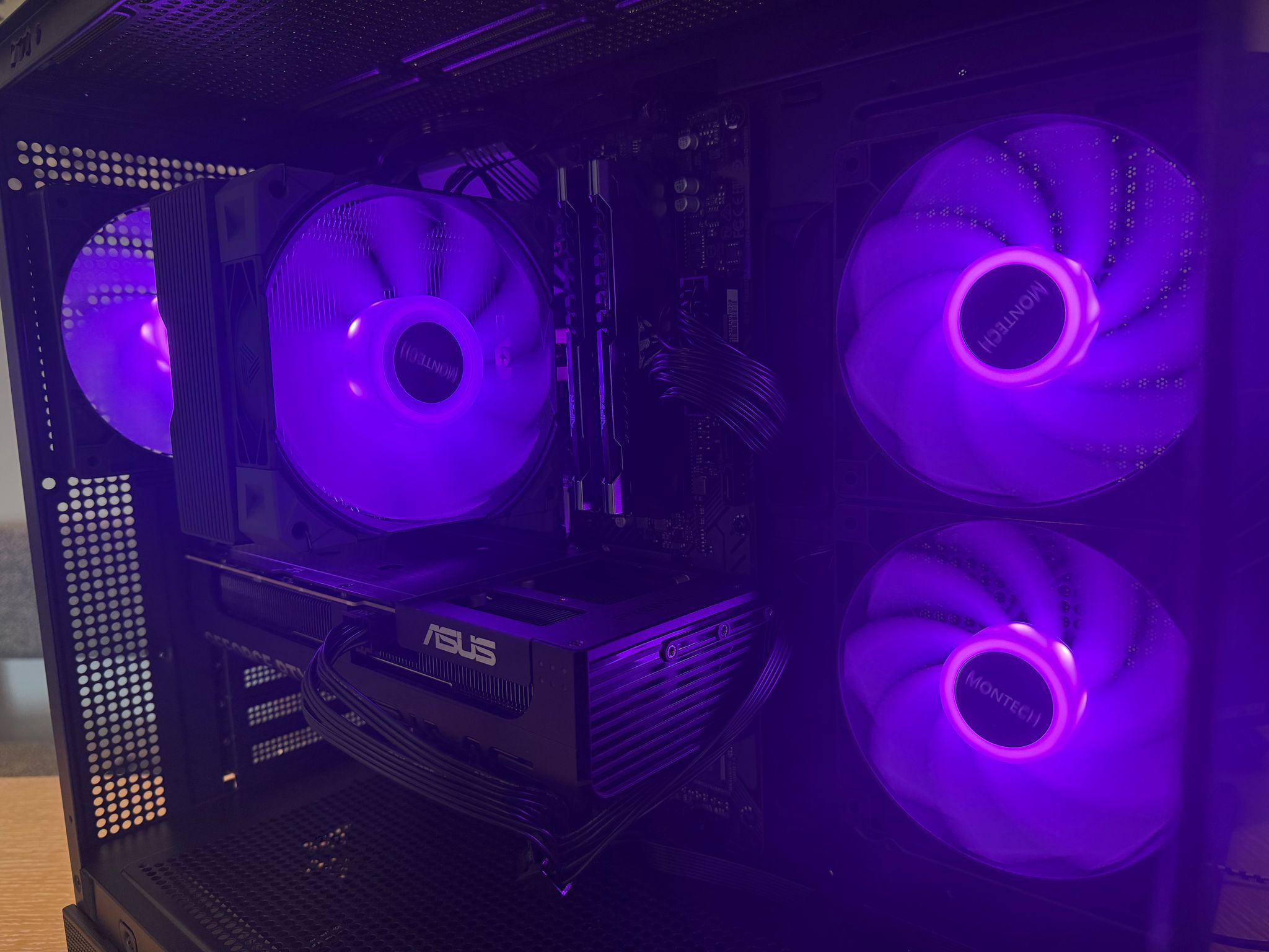 RTX 5060 | Ryzen 5 5500 | 16GB 3600mhz DDR4 | 512GB M.2 NVME