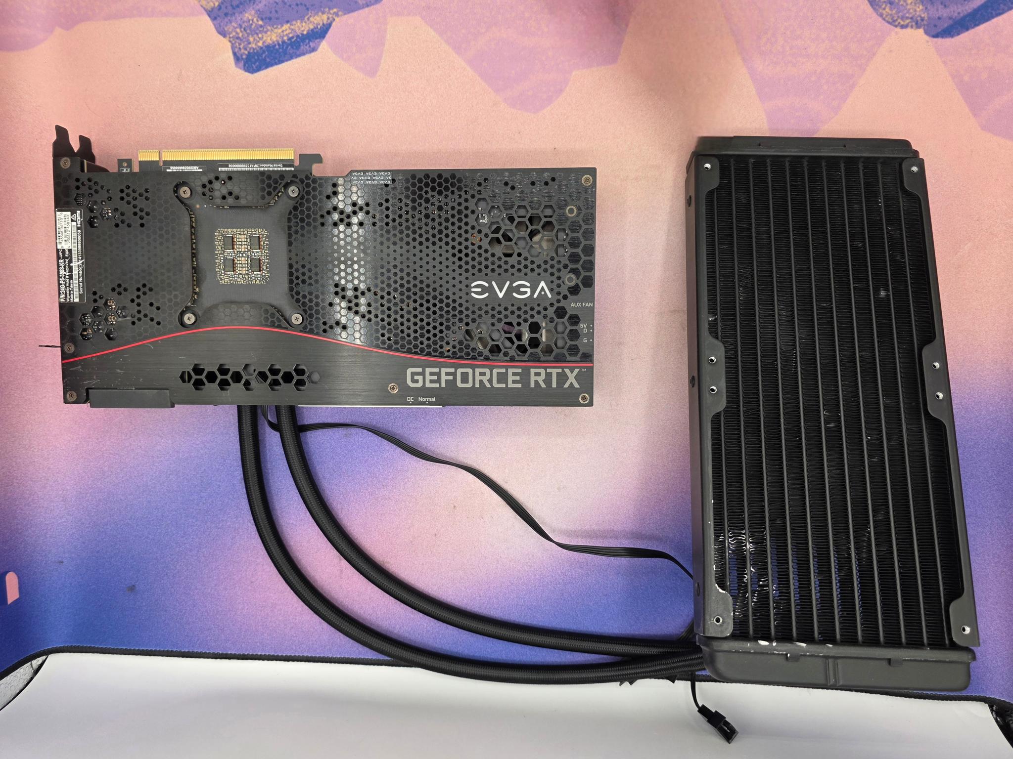 EVGA RTX 3090 FTW3 Hybrid