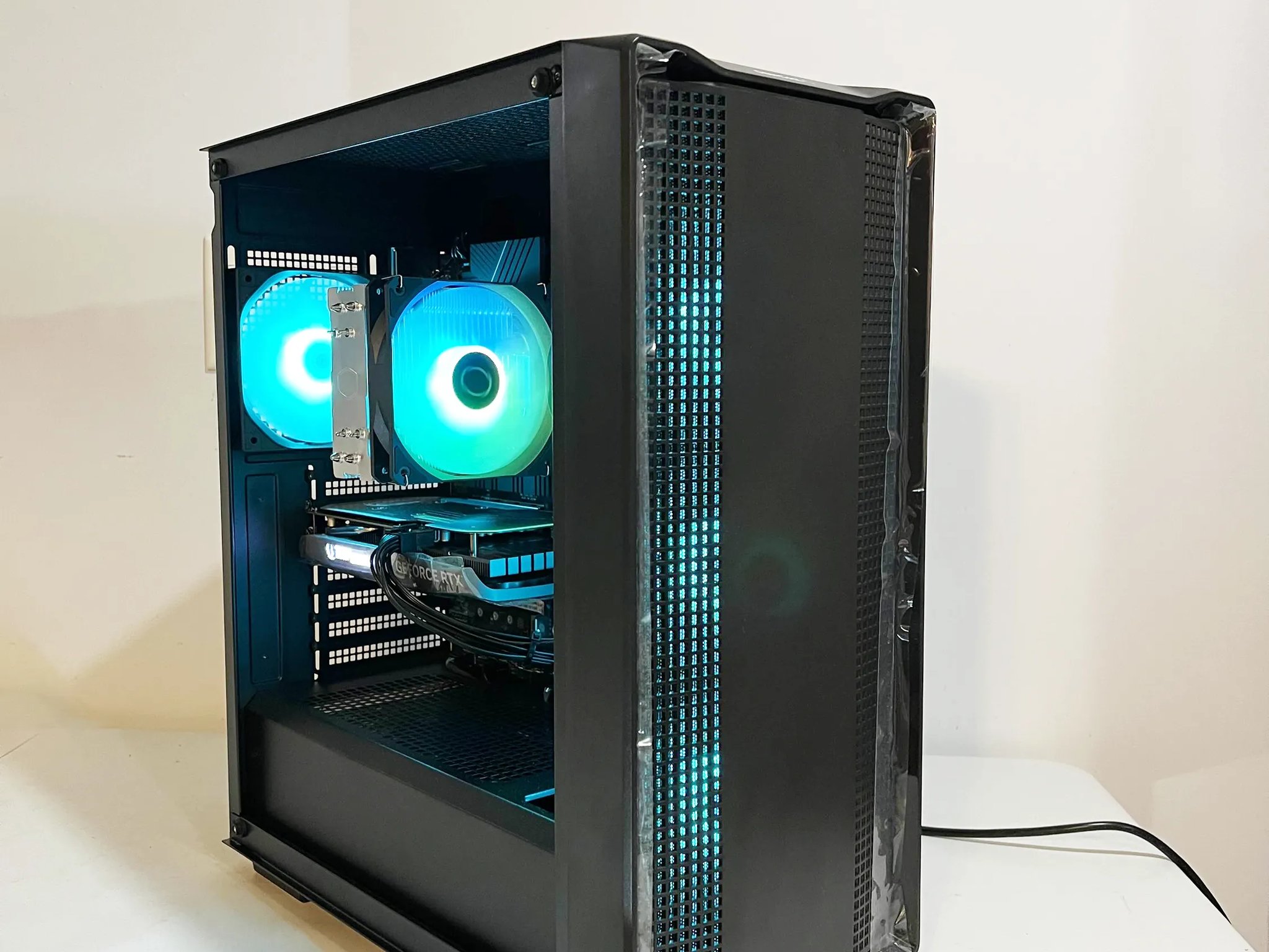 🔥SALE🔥RTX 4060 | i5-12600KF | MSI Z790 | 32GB RAM | 1TB PCIe 4.0- DeepHuo Brand NEW Pre-Built PC