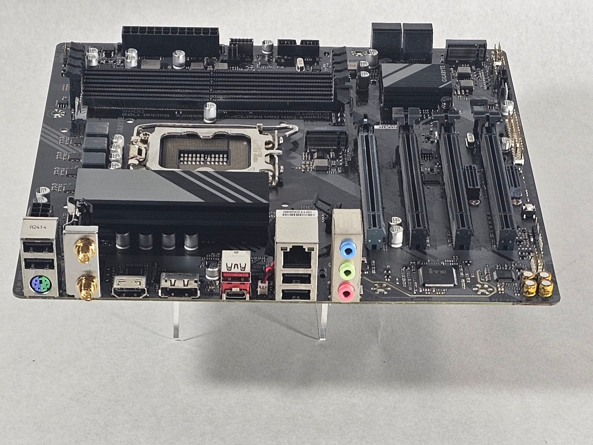 Gigabyte B760 LGA1700 ATX Motherboard DDR5 - Intel LGA1700