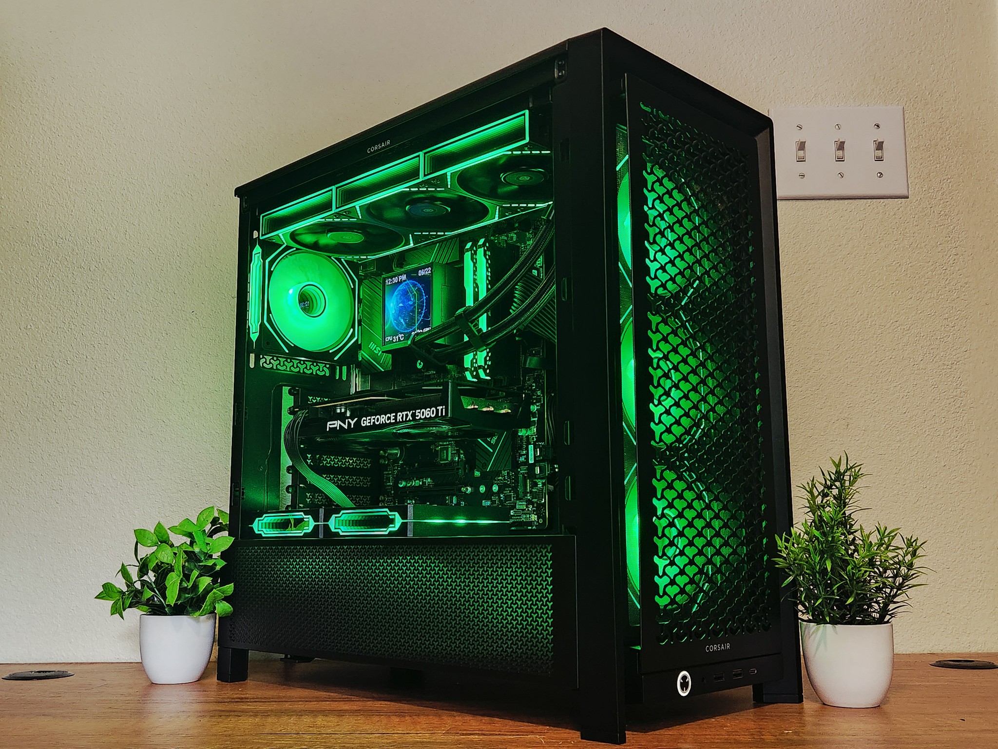 RTX 5060 Ti 16GB | I5 13600KF | 32GB RAM | 4TB NVMe/SSD + HDD | WiFi + BT | WINDOWS 11 Pro