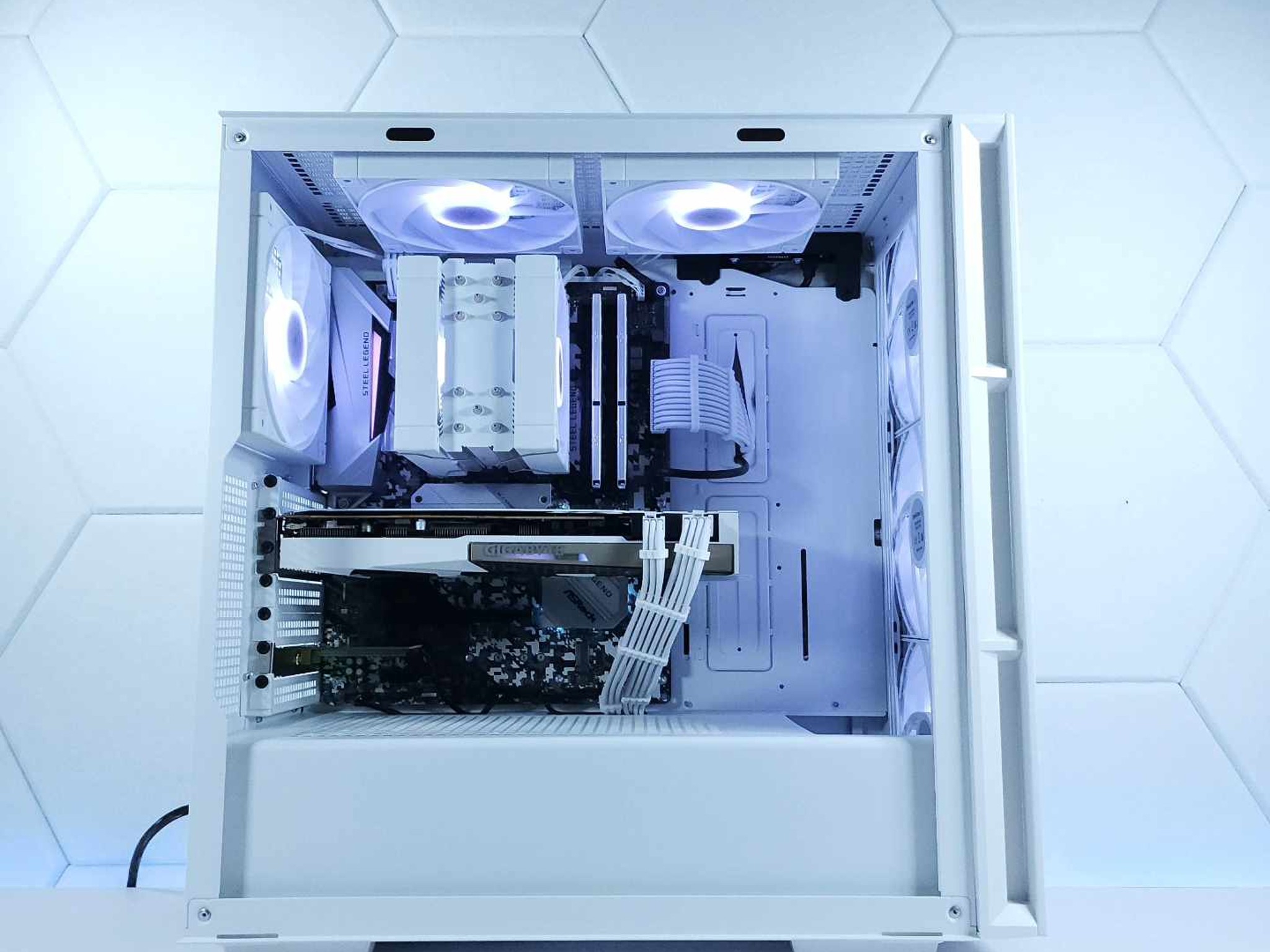 🤍RTX 3070 || Ryzen 5 5600GT || 1TB M.2 NVMe SSD || 32GB 3200MHz || 1080p/1440p Gaming Computer