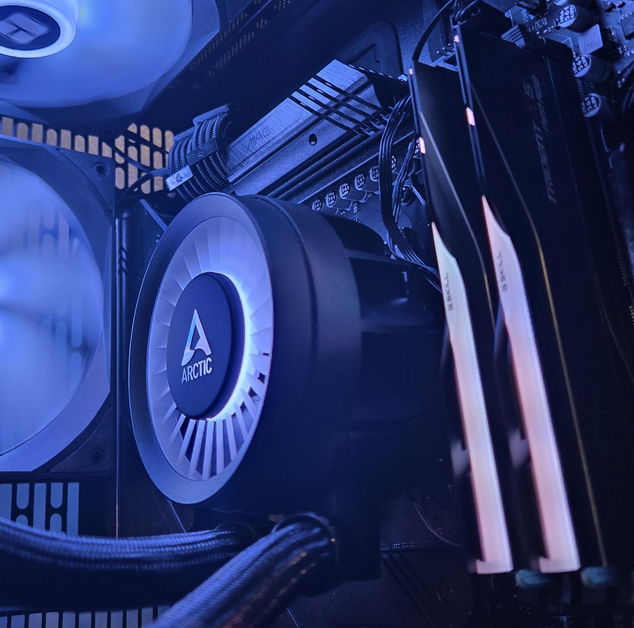1440p/4K Gaming PC| Ryzen 7 7800X3D| RTX 4070 TI Super 16gb | 32GB DDR5 |2TB NVME | Free Shipping!