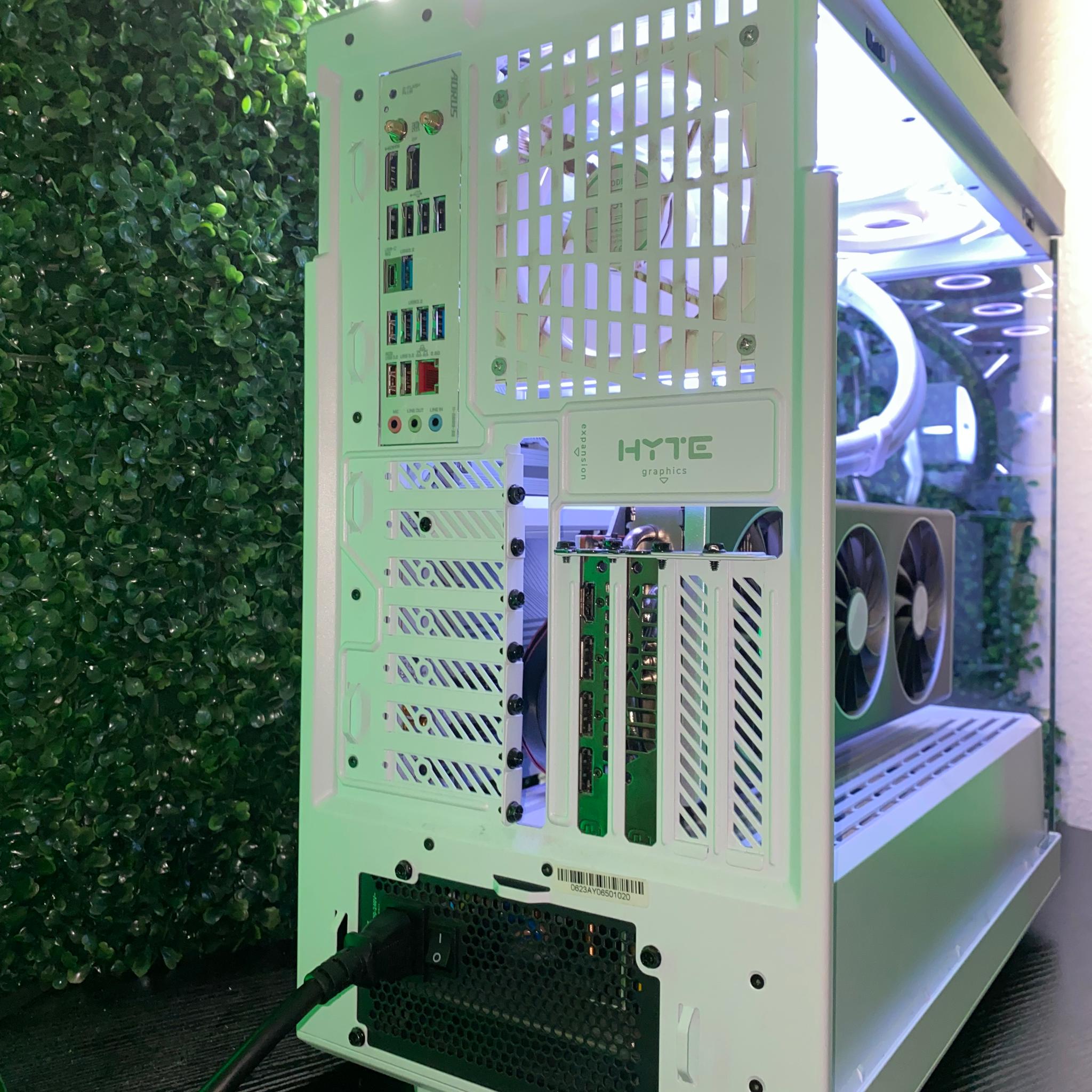 🎋🐼White Panda PC 🎋🐼 | Ryzen 9 9700X + RX 7800 XT + 32GB DDR5 | 4k/1440p |